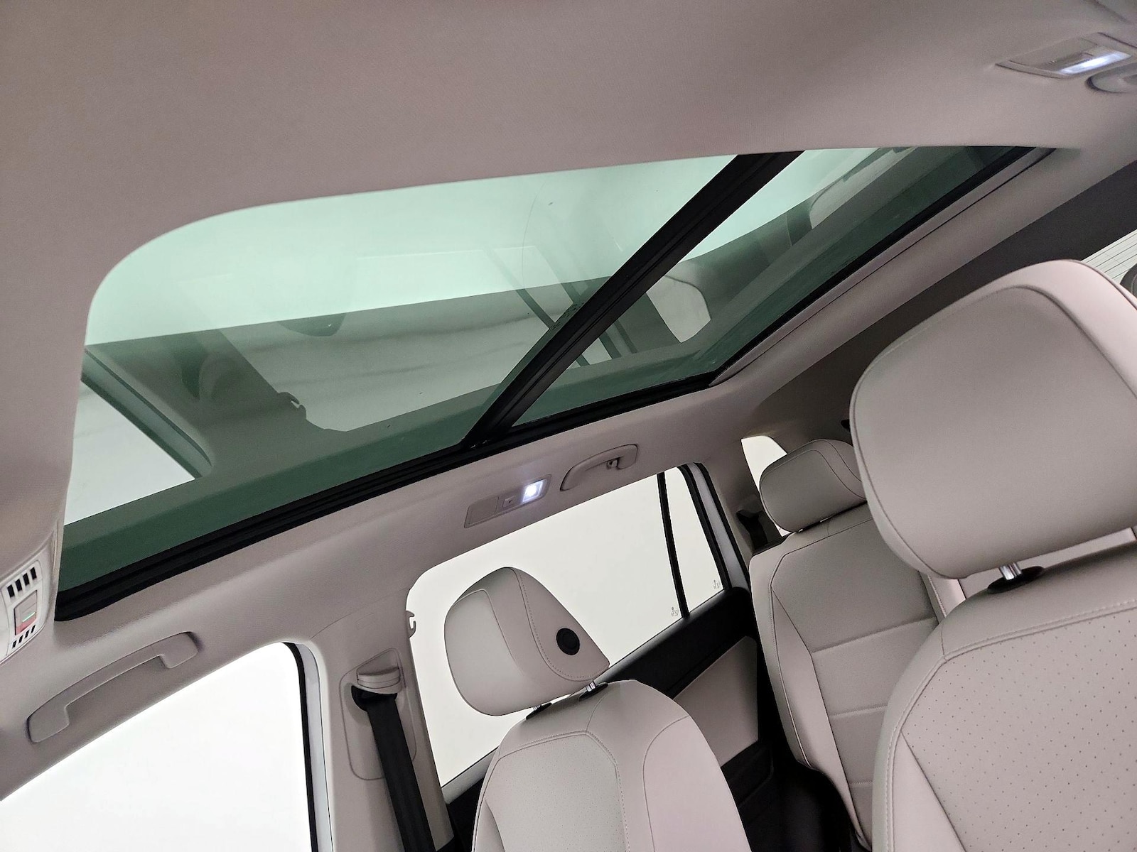 Panoramic Sunroof
