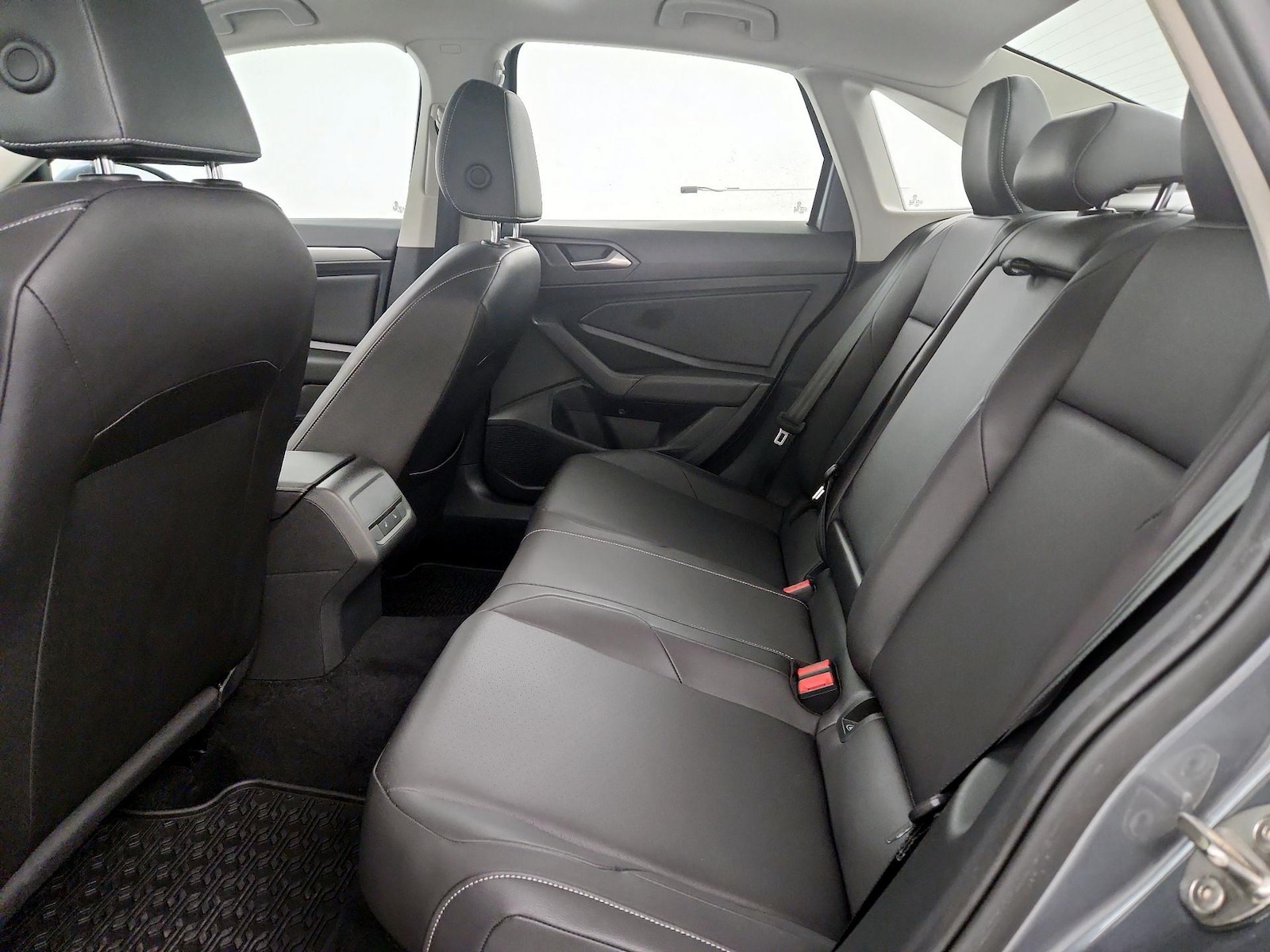 2020 Volkswagen Jetta SE - Photo 19
