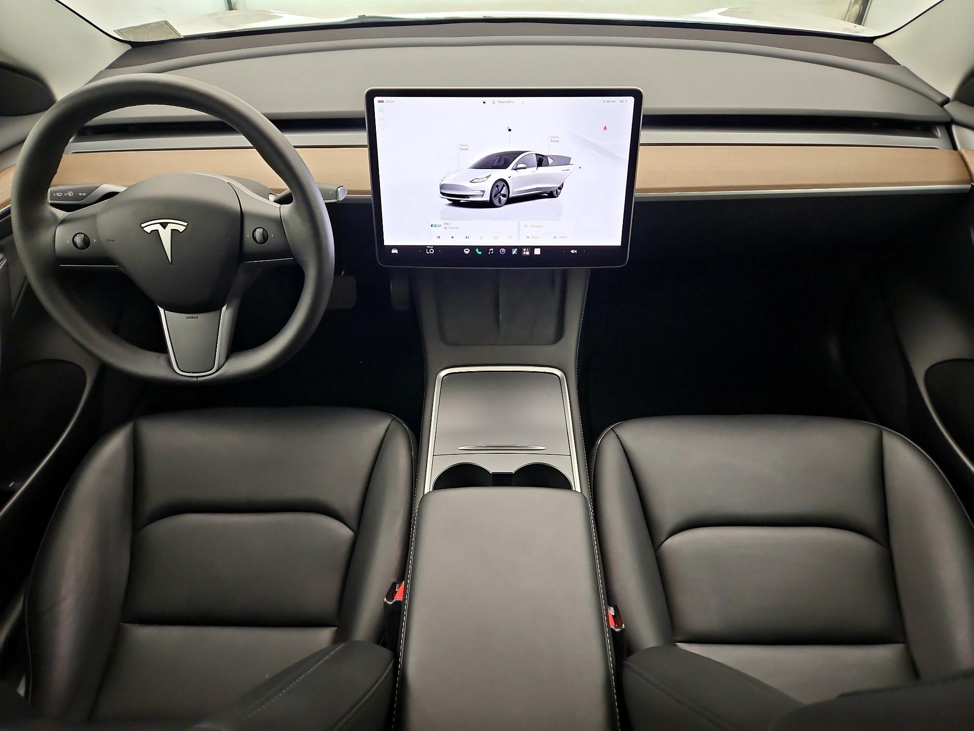 Thumbnail: 2023 Tesla Model 3 - 9