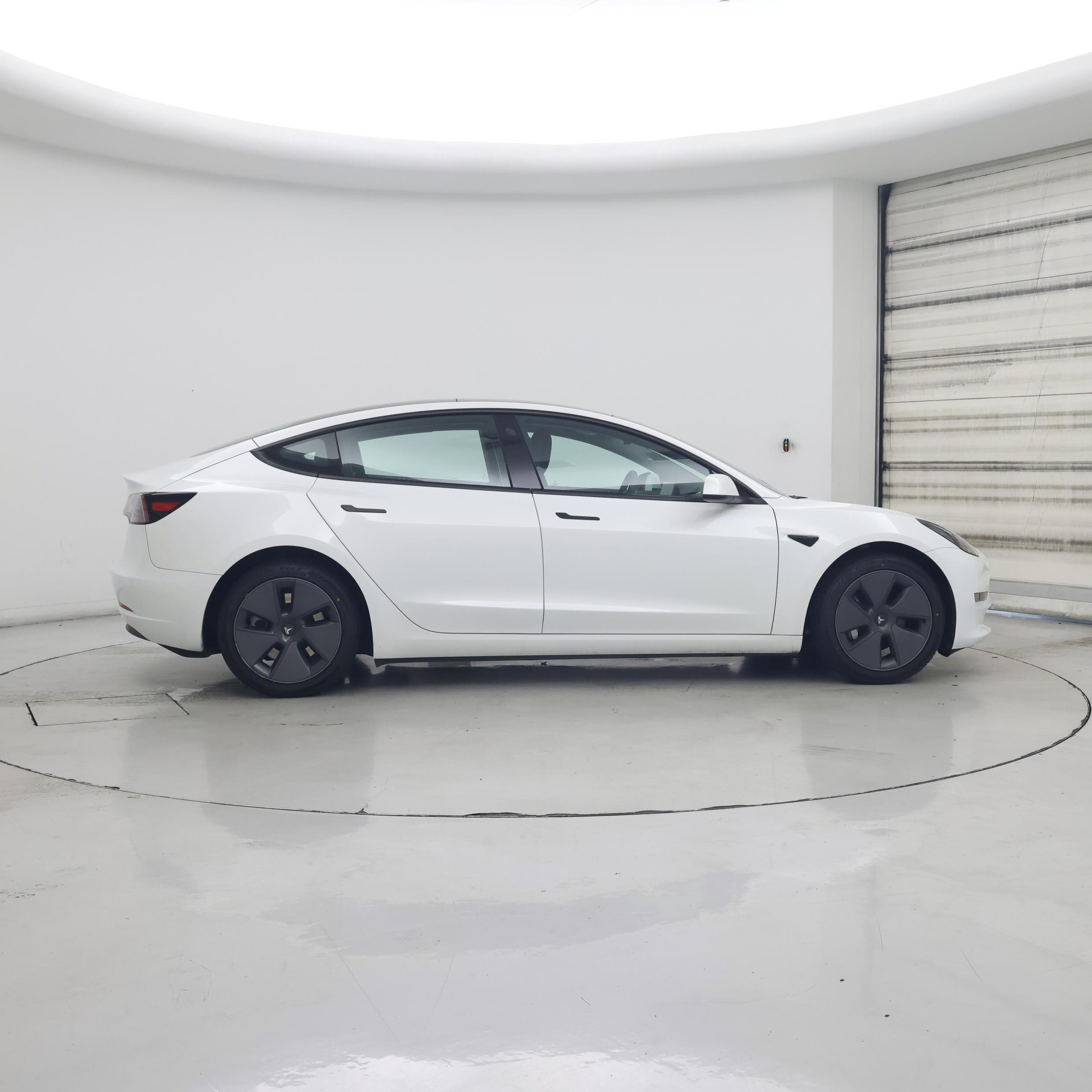 Thumbnail: 2023 Tesla Model 3 - 7