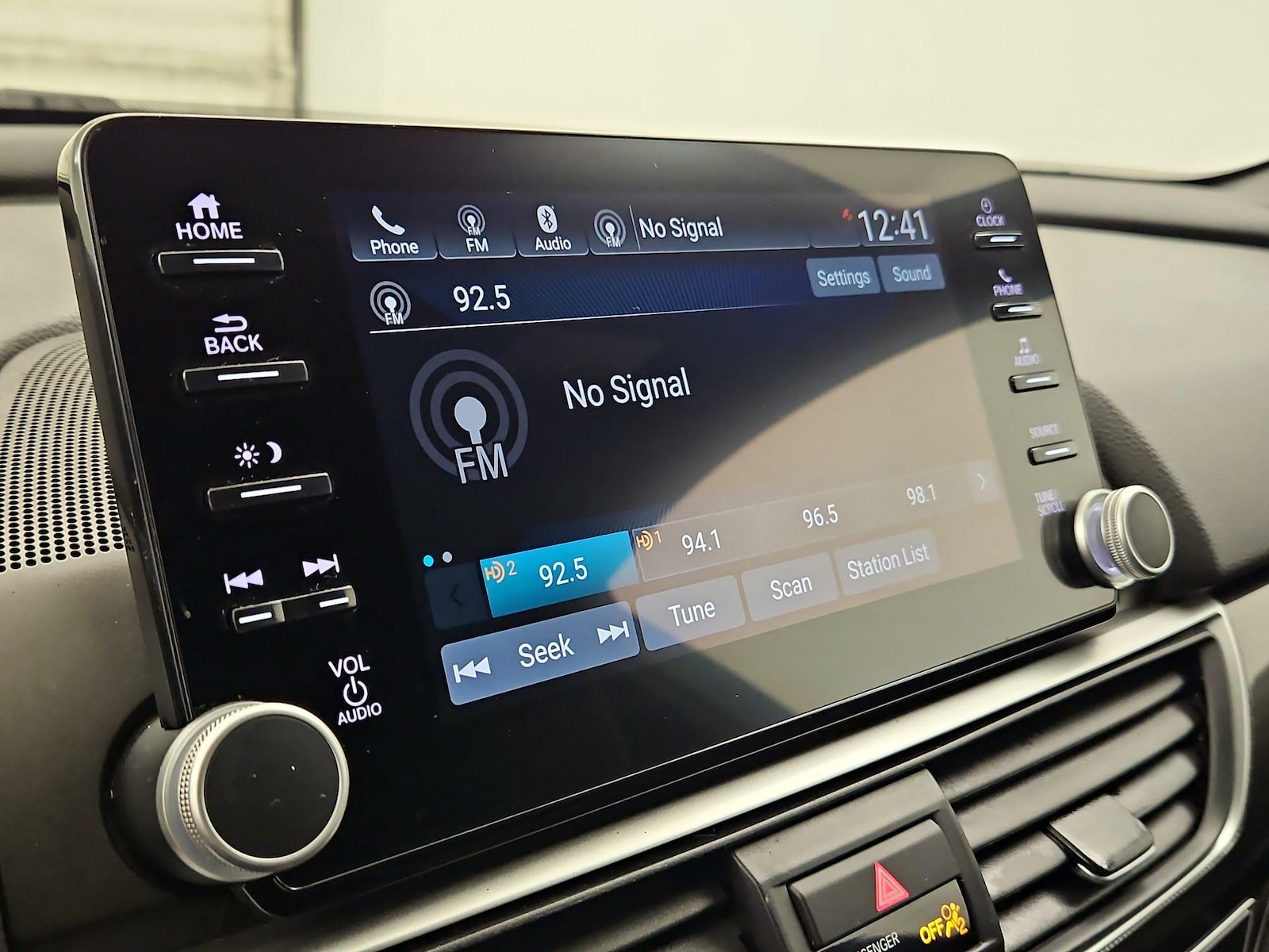 2022 Honda Accord Hybrid Sport - Photo 16