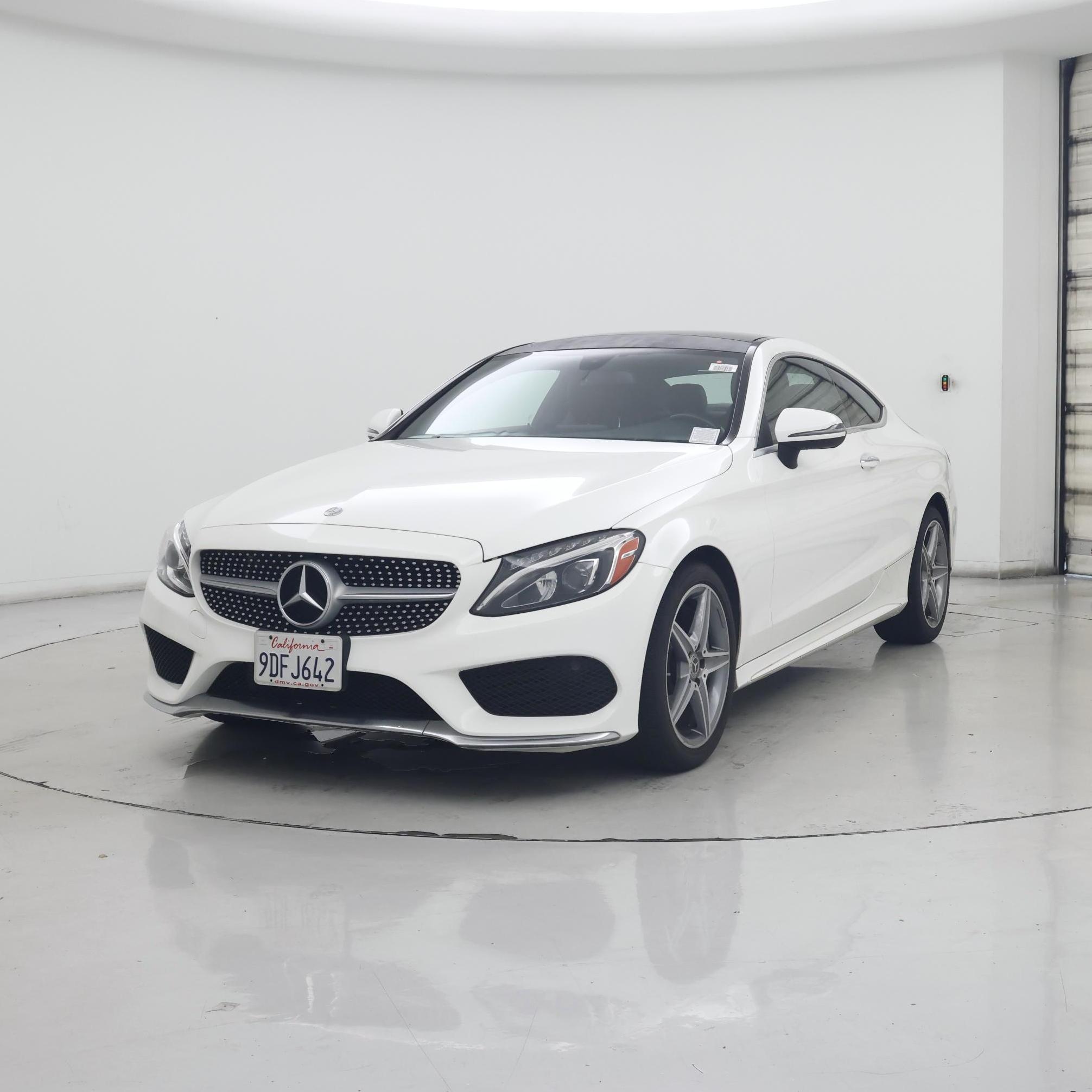 Thumbnail: 2017 Mercedes-Benz C-Class - 4