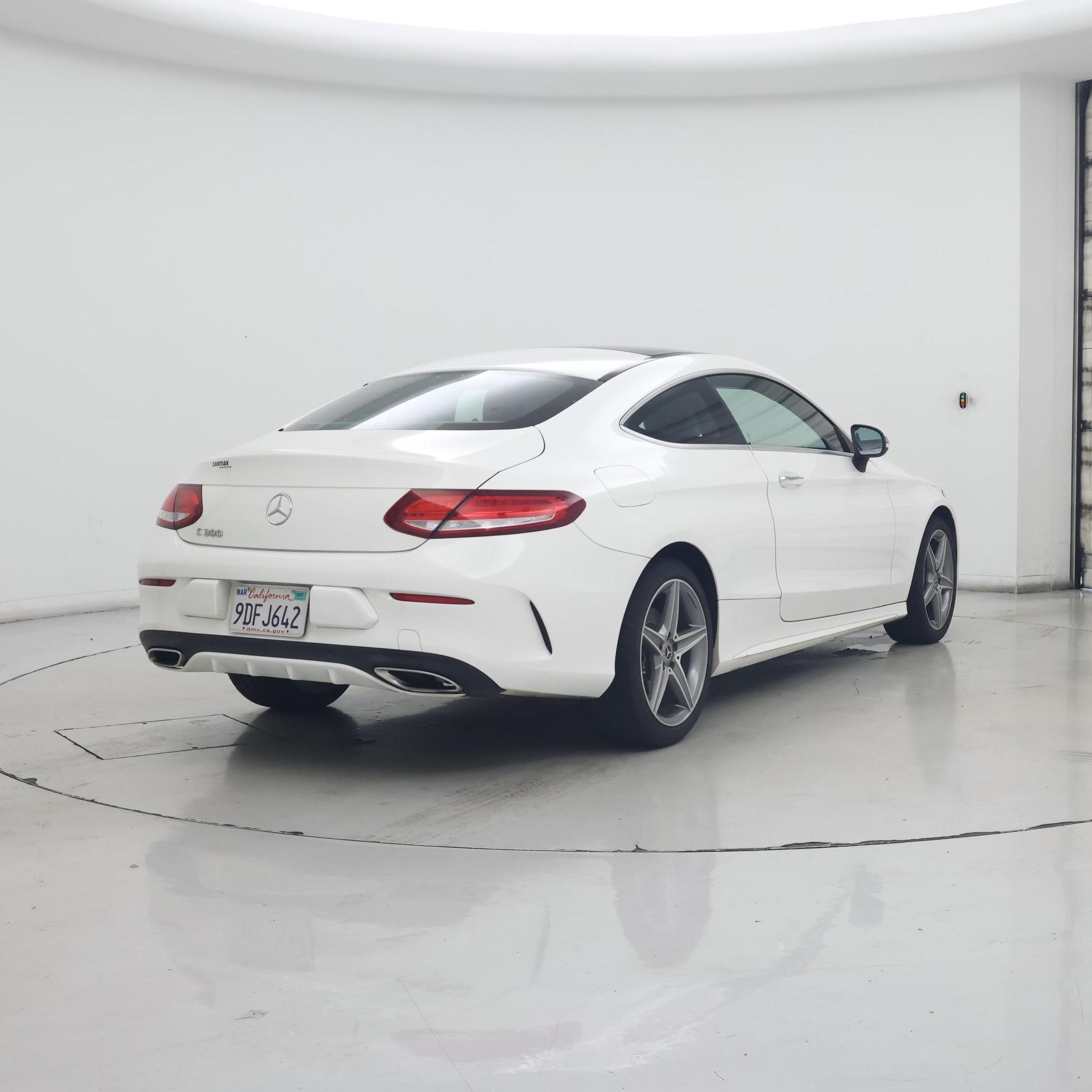 Thumbnail: 2017 Mercedes-Benz C-Class - 8