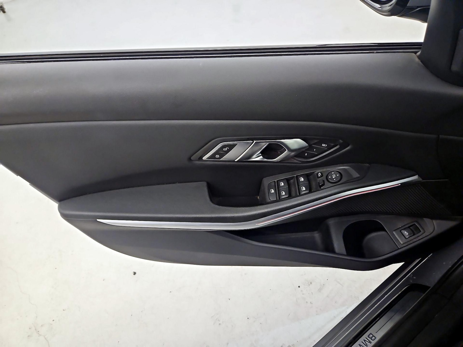 2023 BMW 3 Series 330i - Photo 13