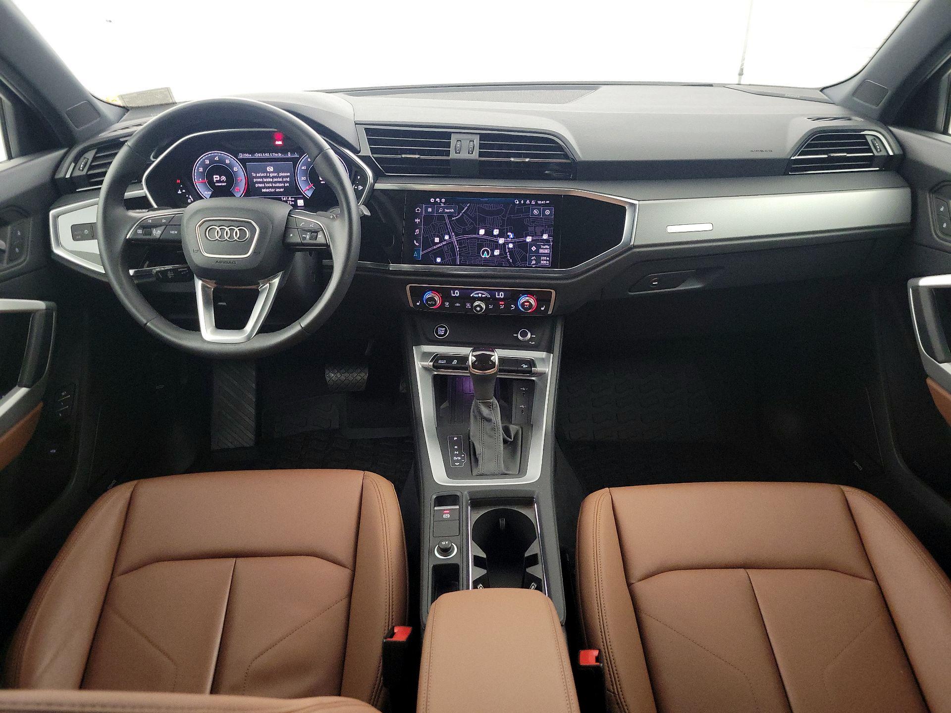 Thumbnail: 2025 Audi Q3 - 9