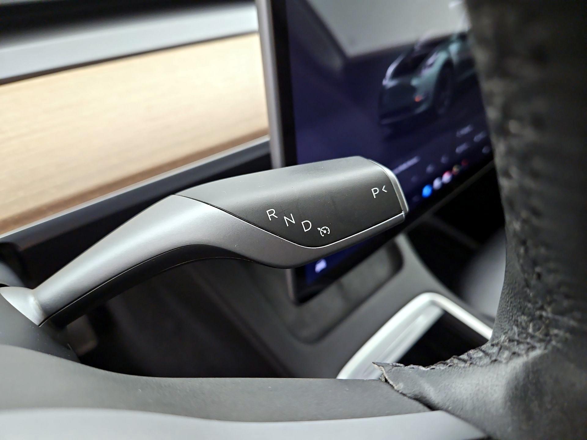 Thumbnail: 2023 Tesla Model Y - 17