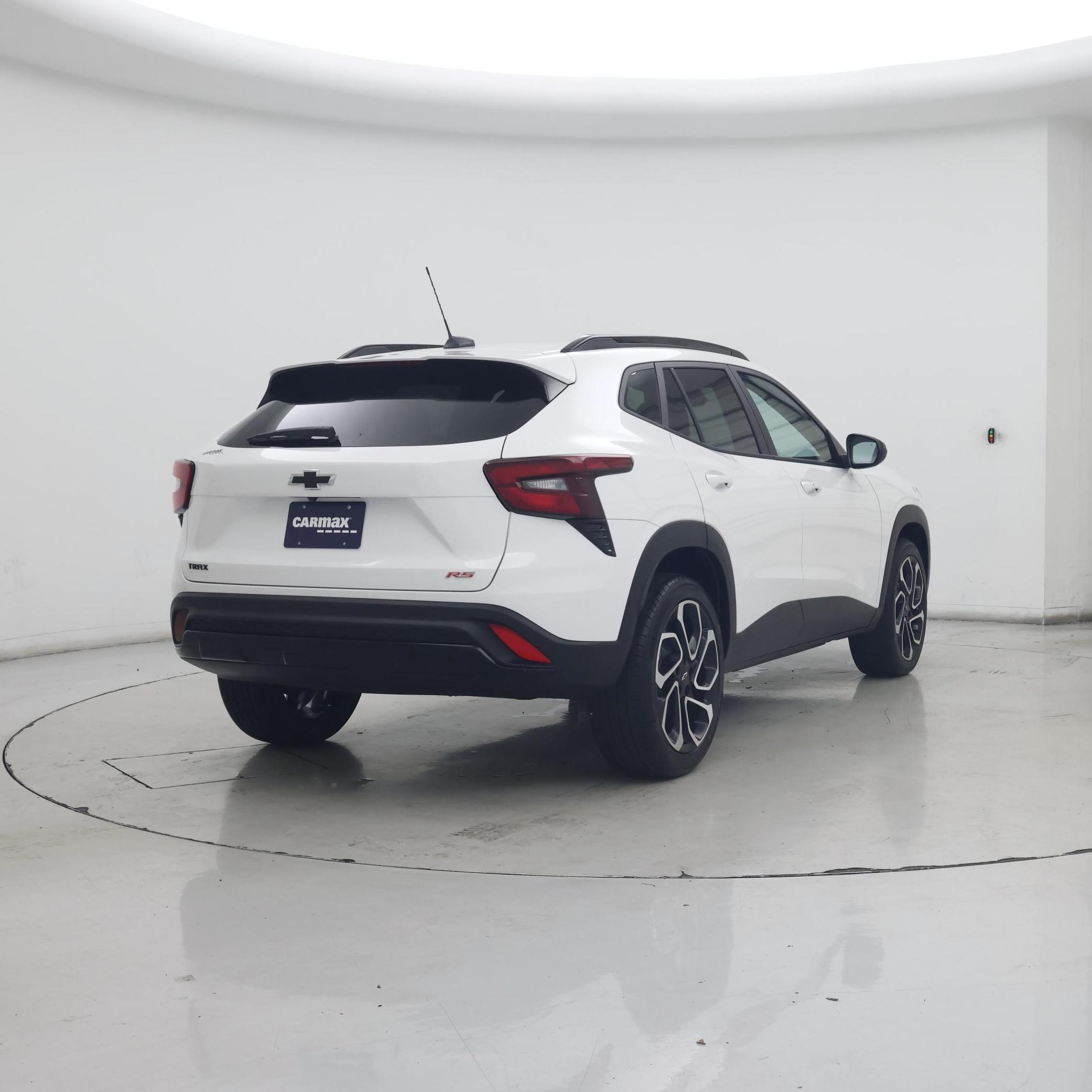 Thumbnail: 2025 Chevrolet Trax - 8