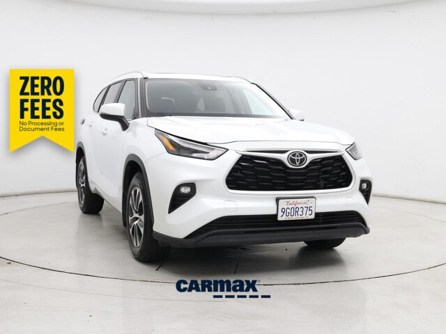 White 2023 Toyota Highlander SUV / Crossover All-Wheel Drive Automatic