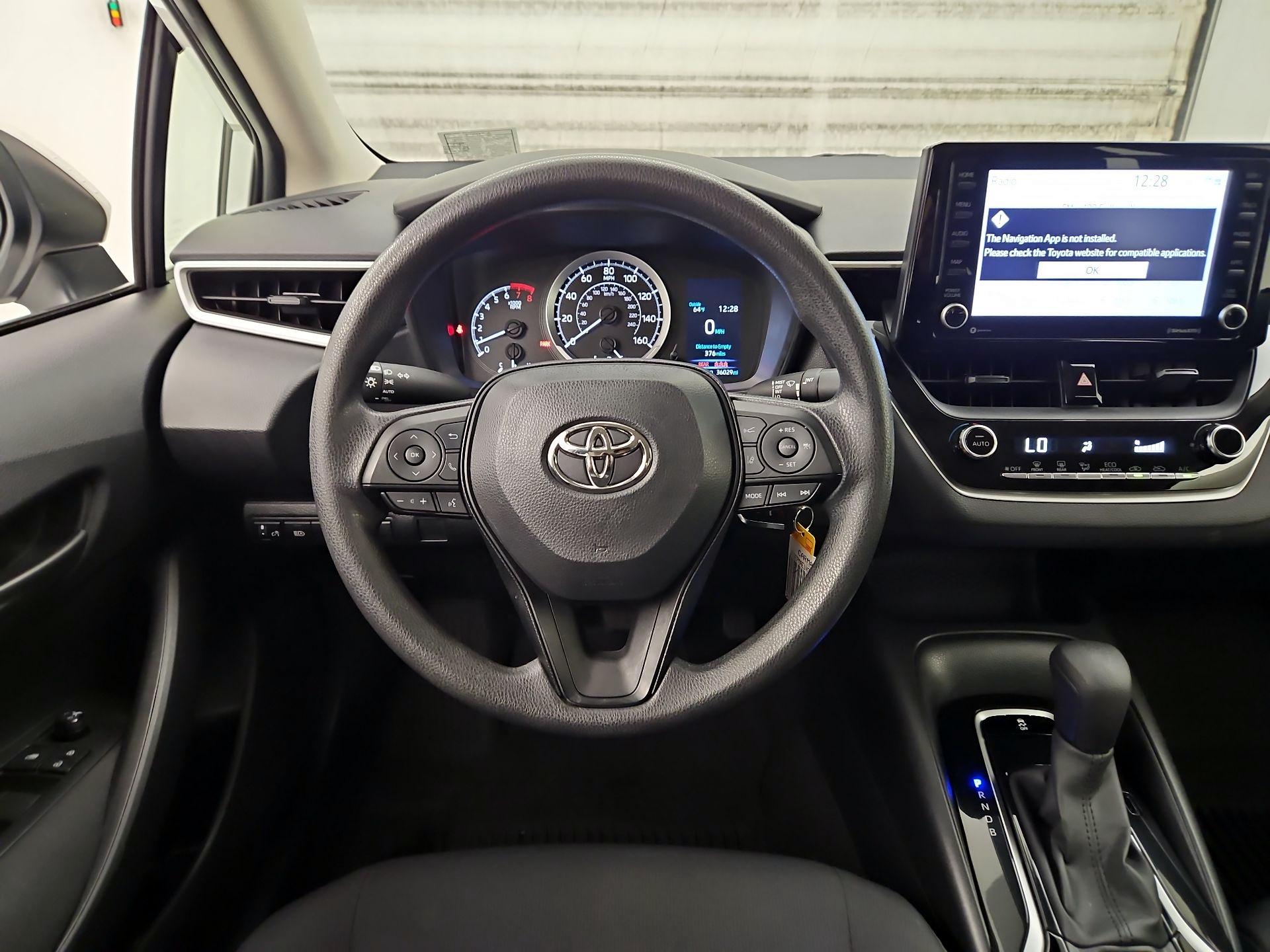 Thumbnail: 2022 Toyota Corolla - 10