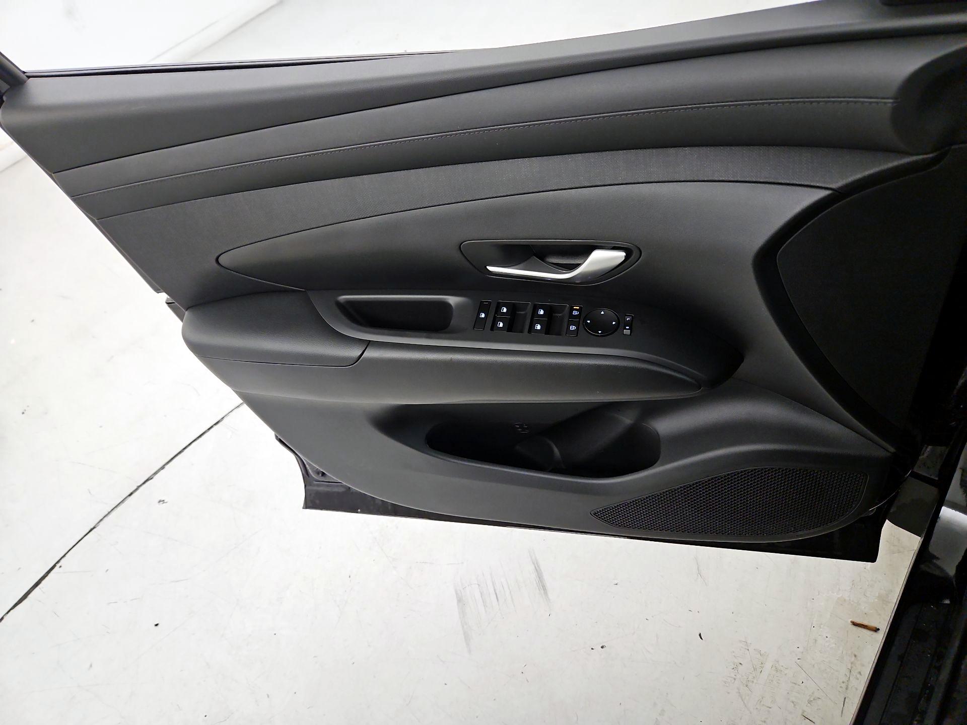 Thumbnail: 2025 Hyundai Tucson - 12