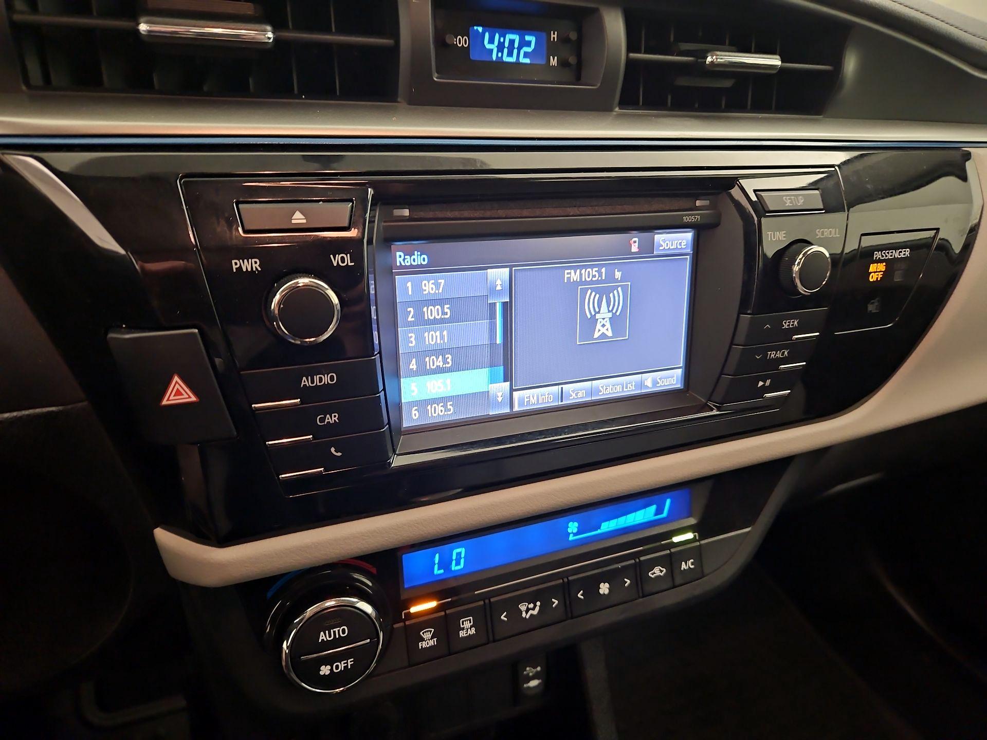 Thumbnail: 2016 Toyota Corolla - 15