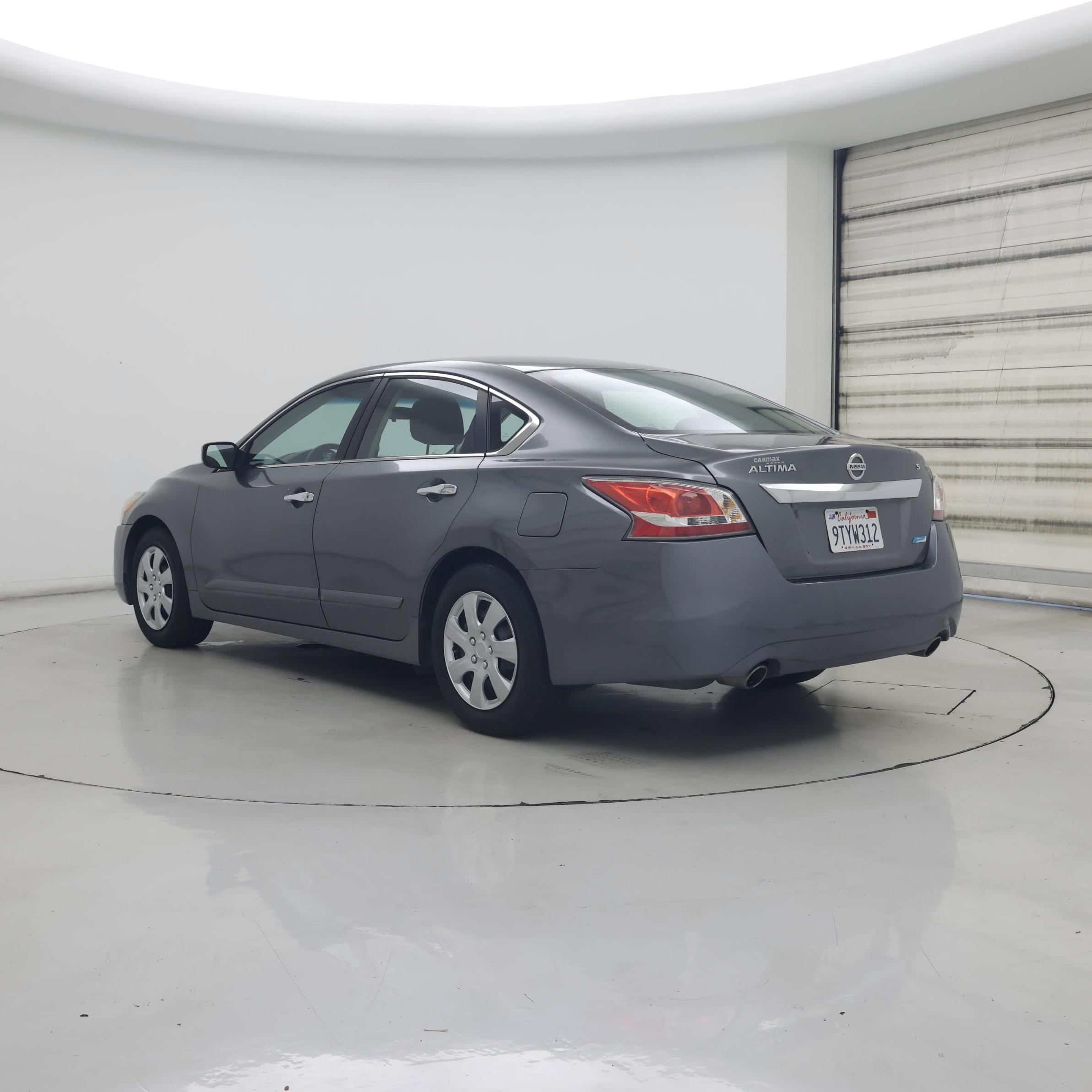 Thumbnail: 2014 Nissan Altima - 2