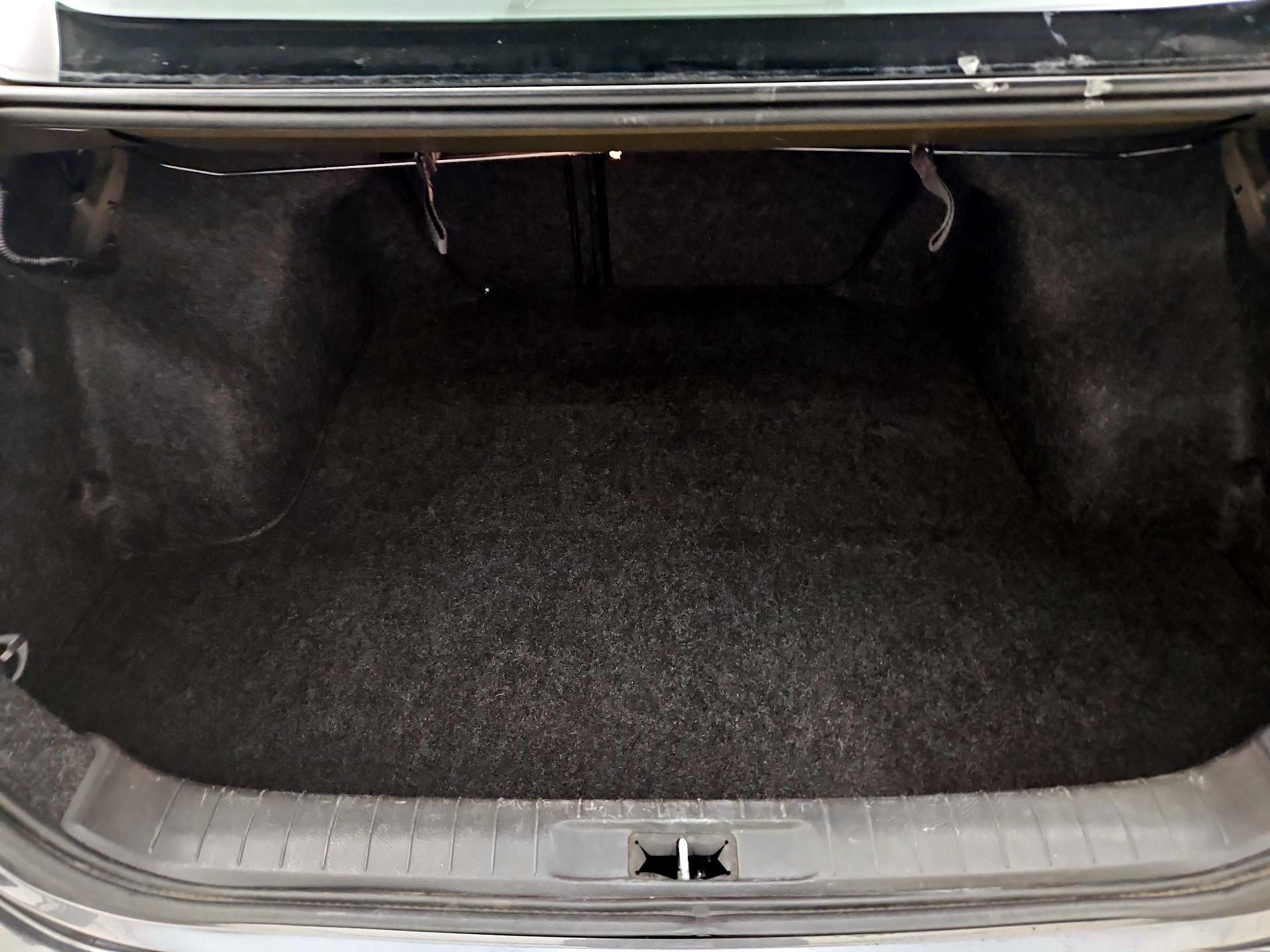 Thumbnail: 2014 Nissan Altima - 19