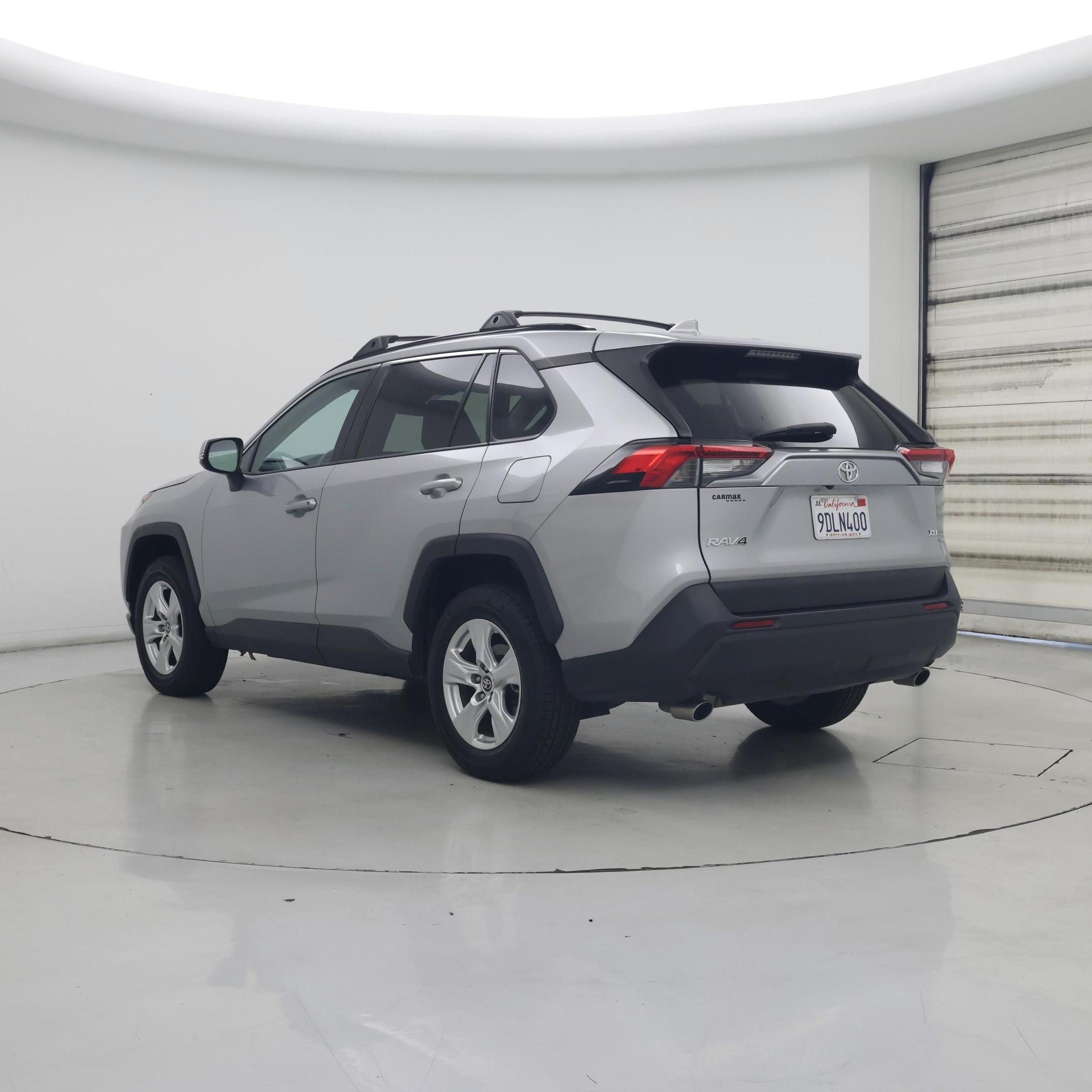 Thumbnail: 2020 Toyota RAV4 - 2
