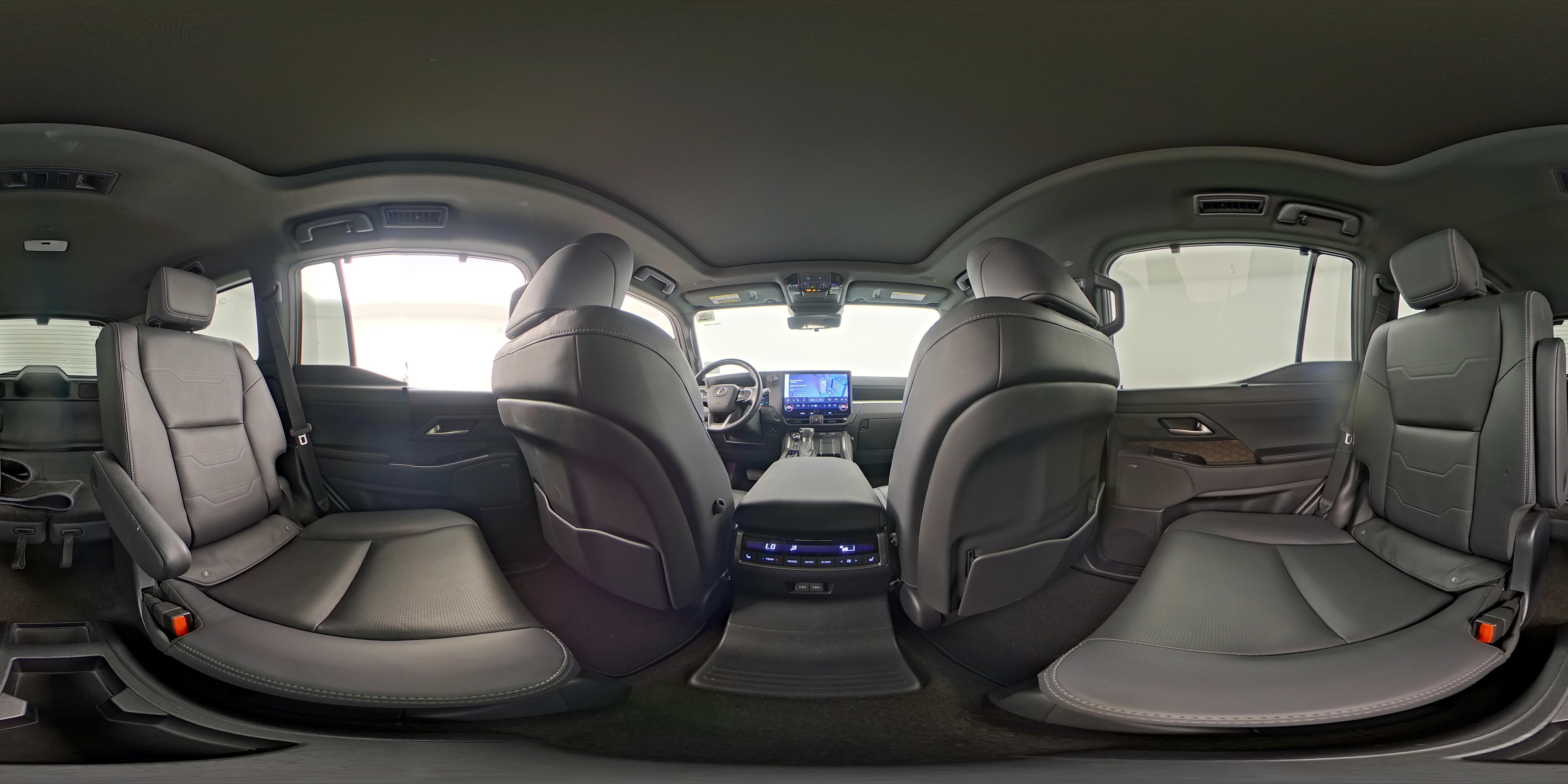 2024 Lexus GX Luxury+ - Photo 25