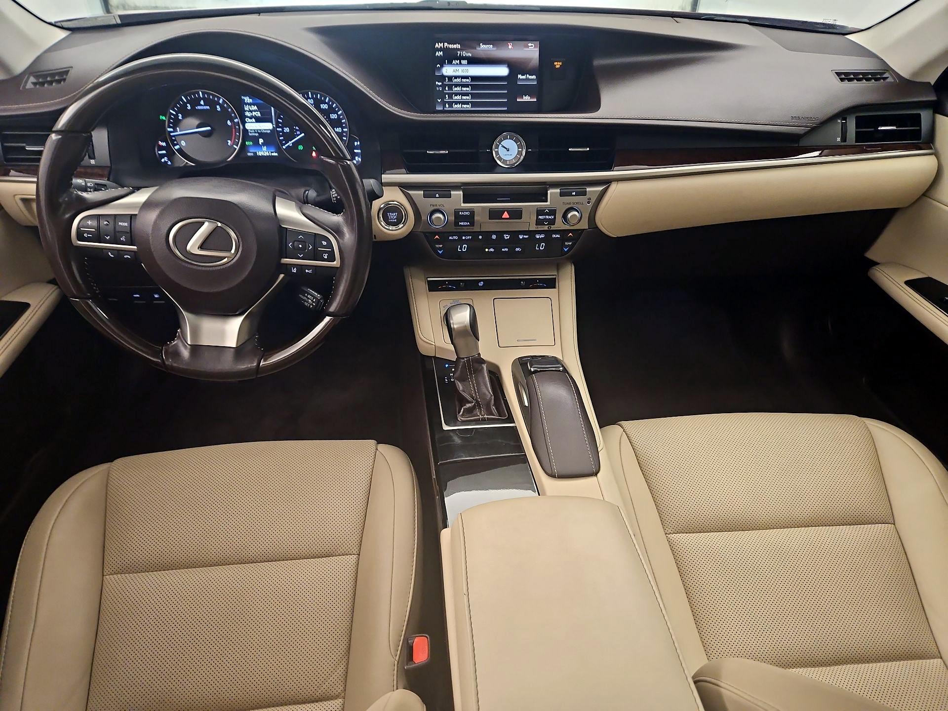Thumbnail: 2017 Lexus ES - 9