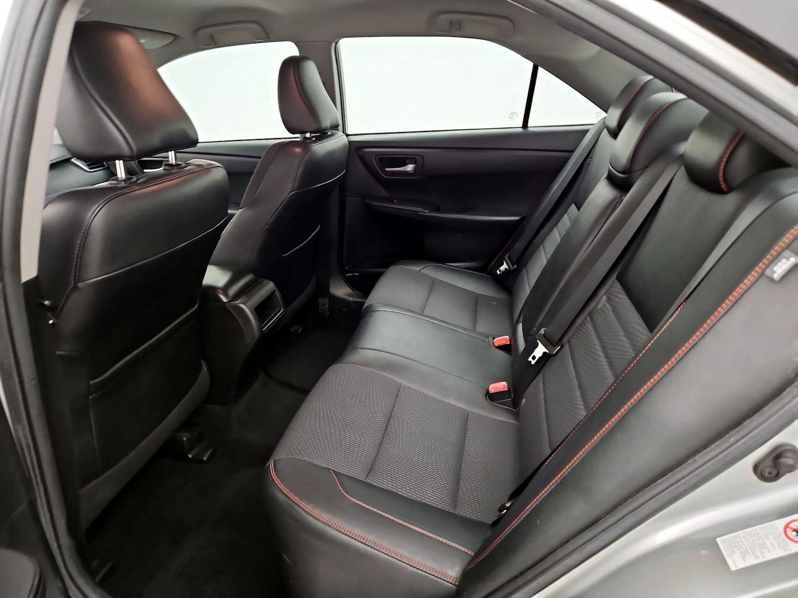 2016 Toyota Camry Special Edition - Photo 20
