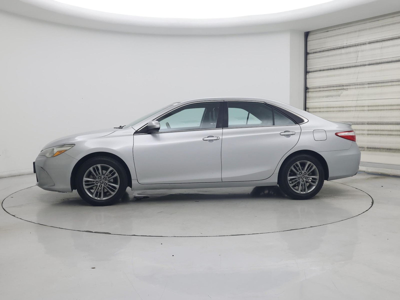 2016 Toyota Camry Special Edition - Photo 4