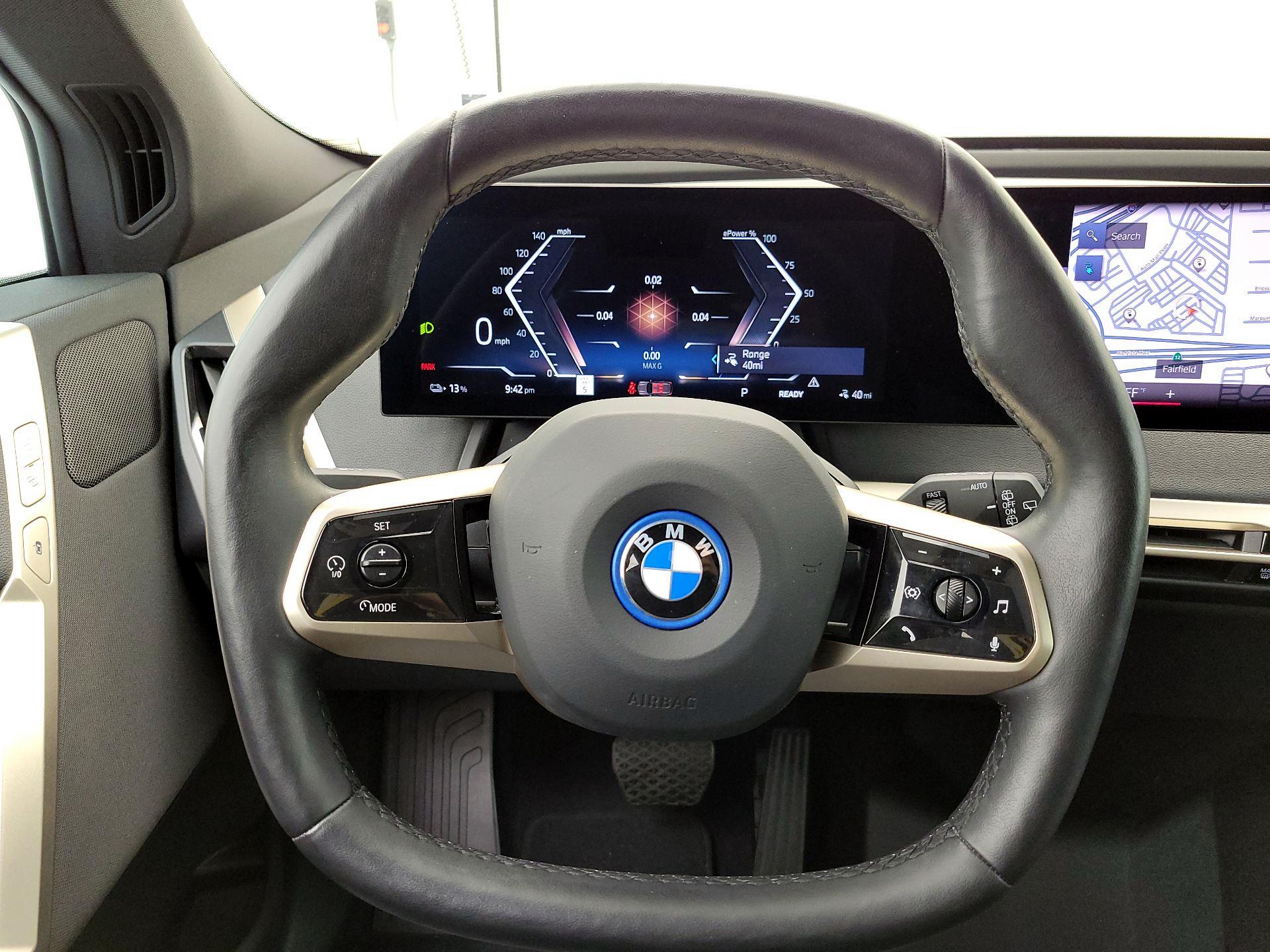 Thumbnail: 2023 BMW iX - 10