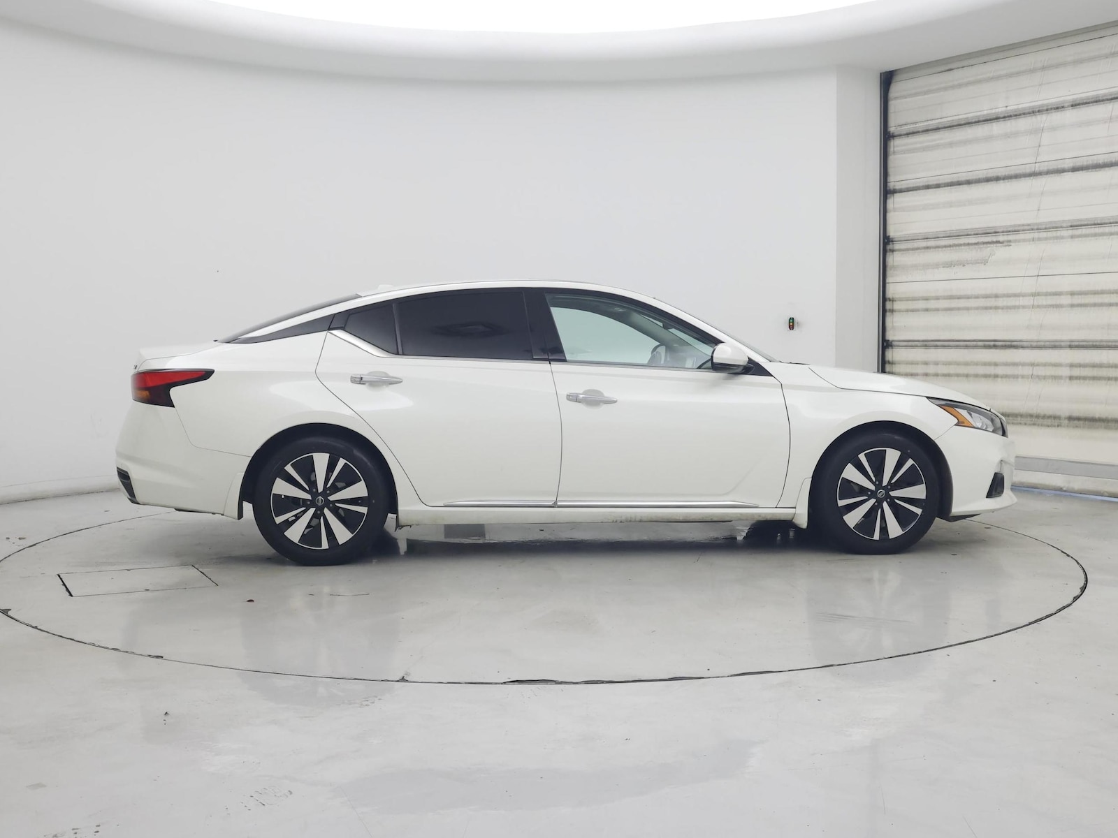 2019 Nissan Altima SV - Photo 8