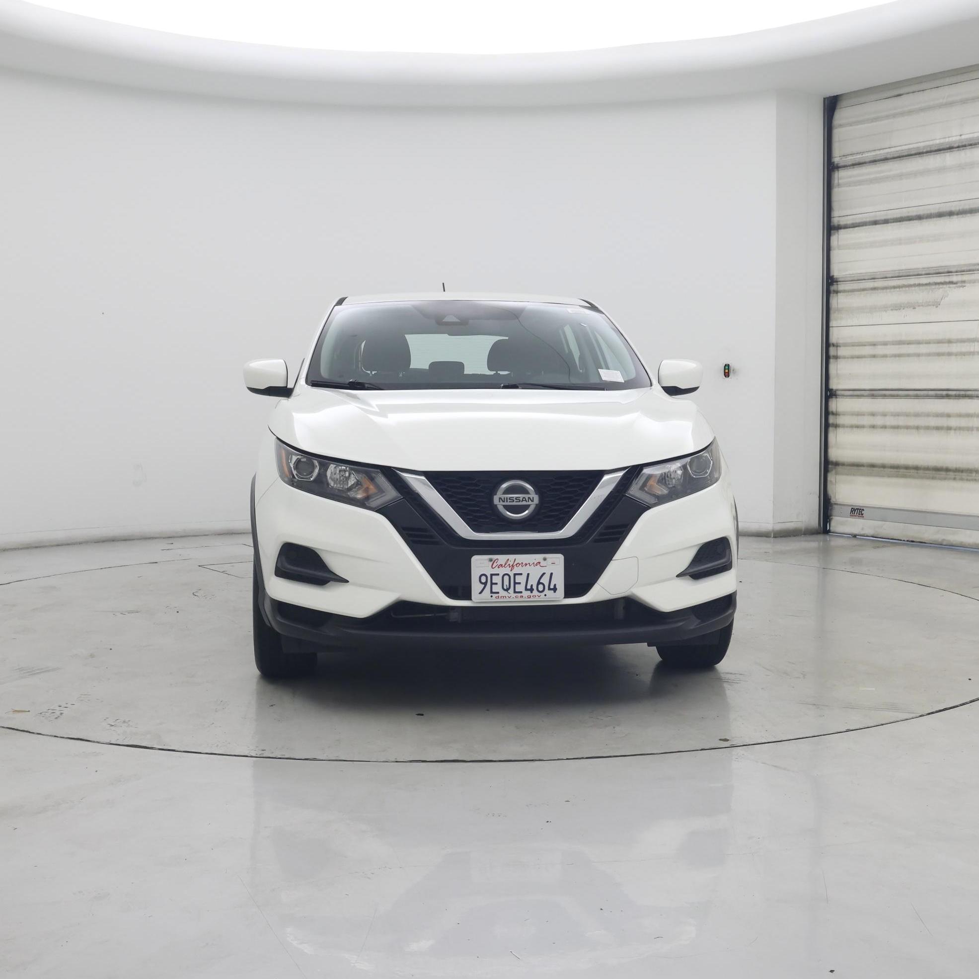 Thumbnail: 2021 Nissan Rogue Sport - 5