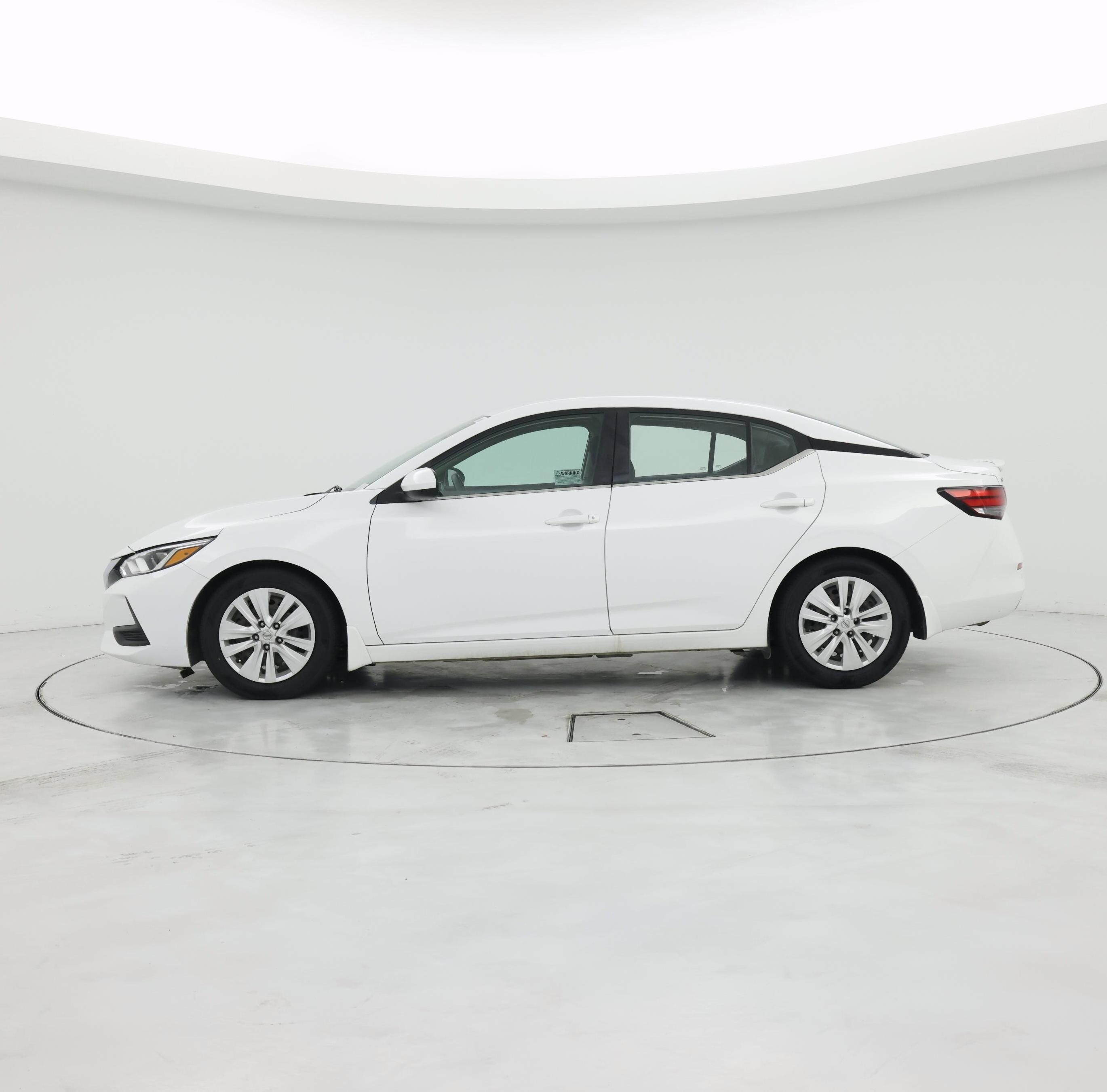 Thumbnail: 2020 Nissan Sentra - 3