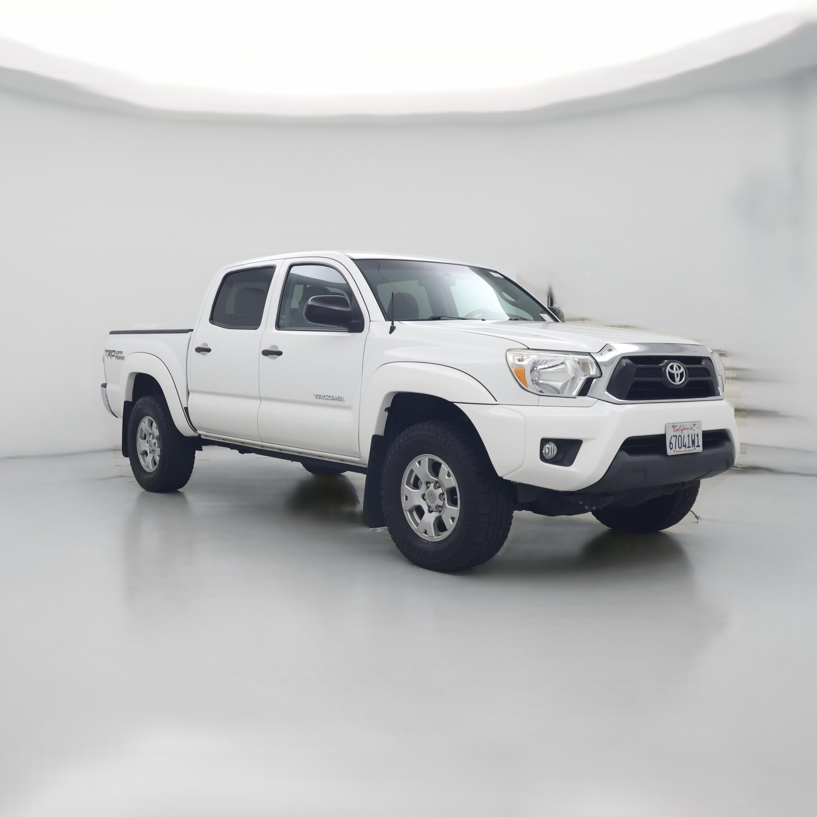 Thumbnail: 2015 Toyota Tacoma - 1