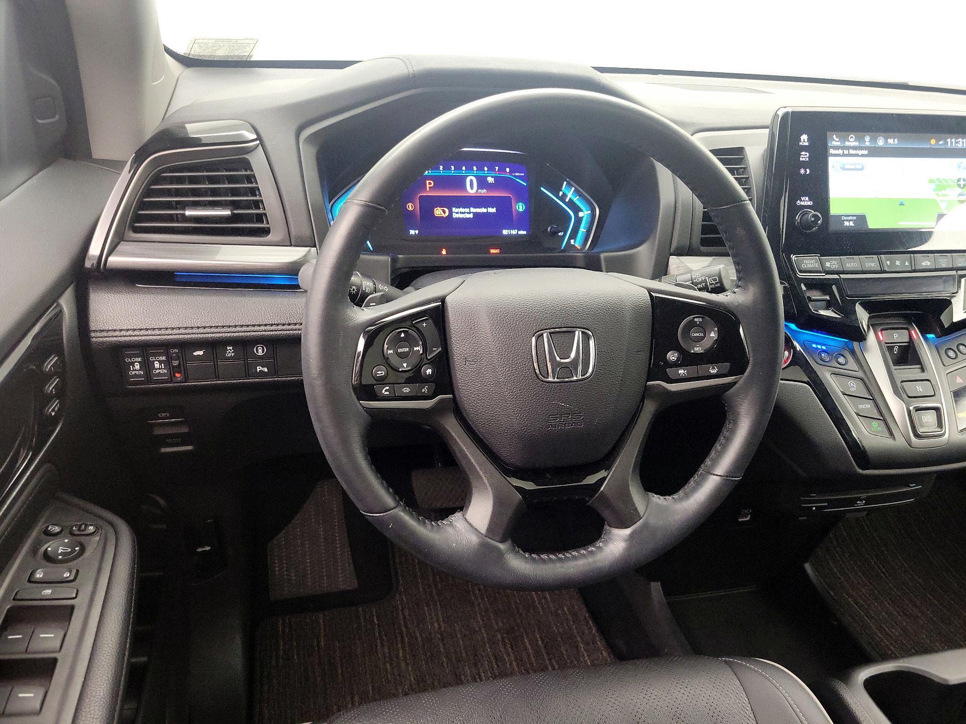 Thumbnail: 2023 Honda Odyssey - 10