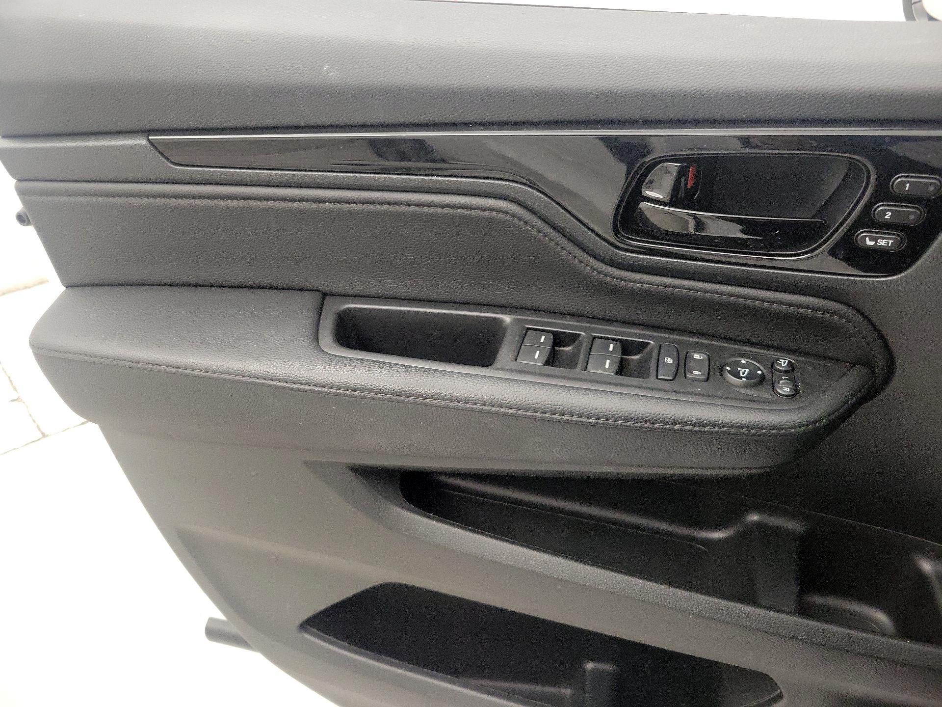 Thumbnail: 2023 Honda Odyssey - 12