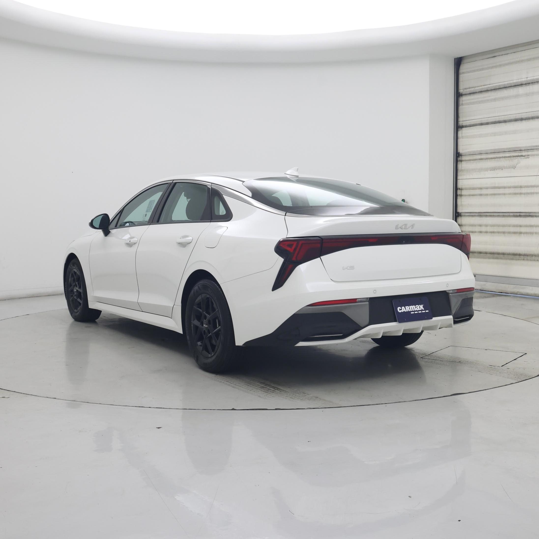 Thumbnail: 2025 Kia K5 - 2