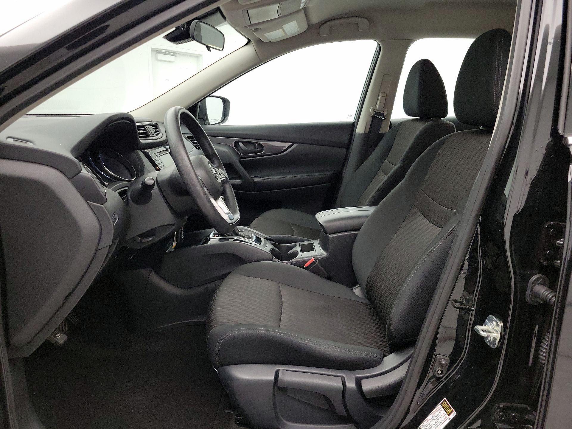 Thumbnail: 2020 Nissan Rogue - 11