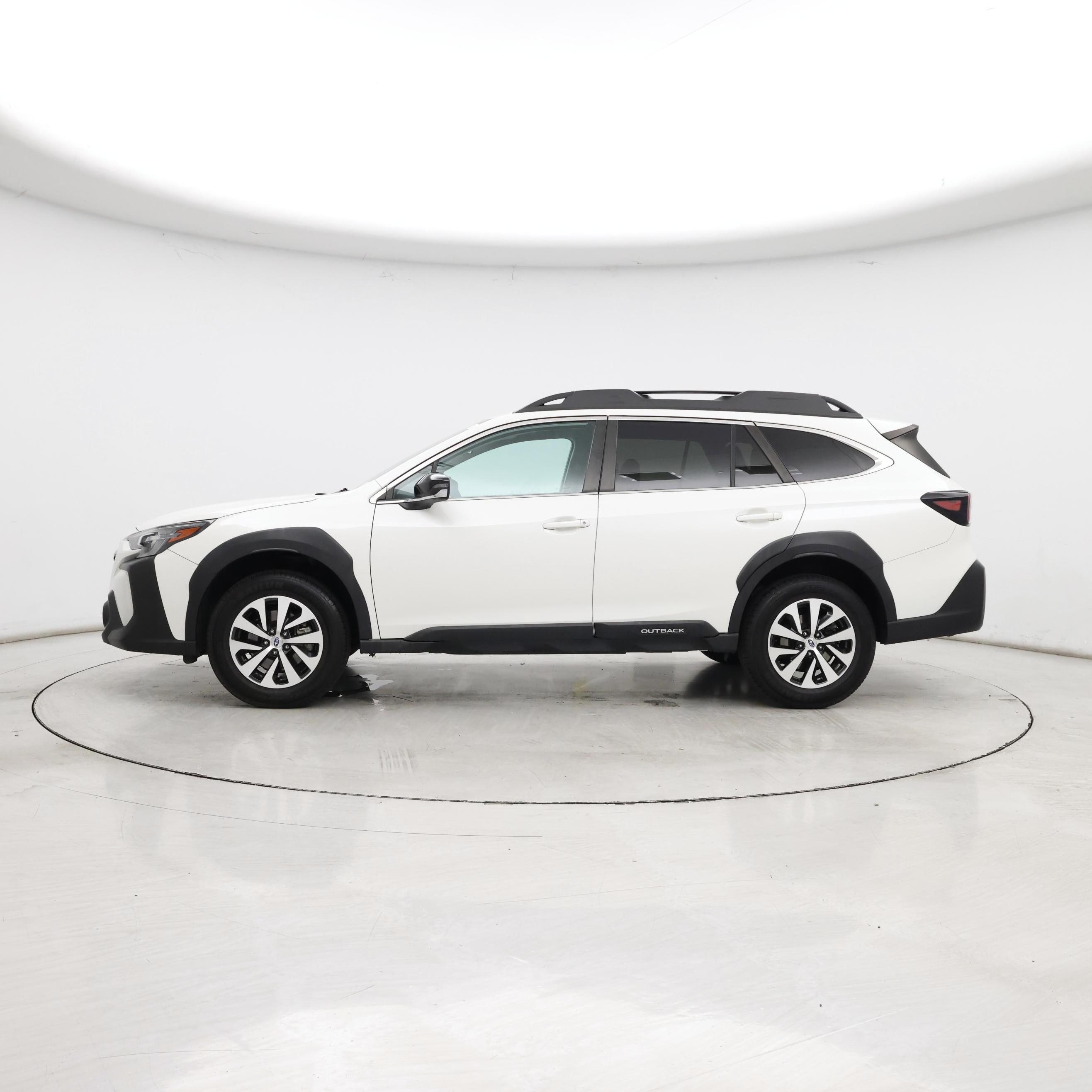 Thumbnail: 2023 Subaru Outback - 3