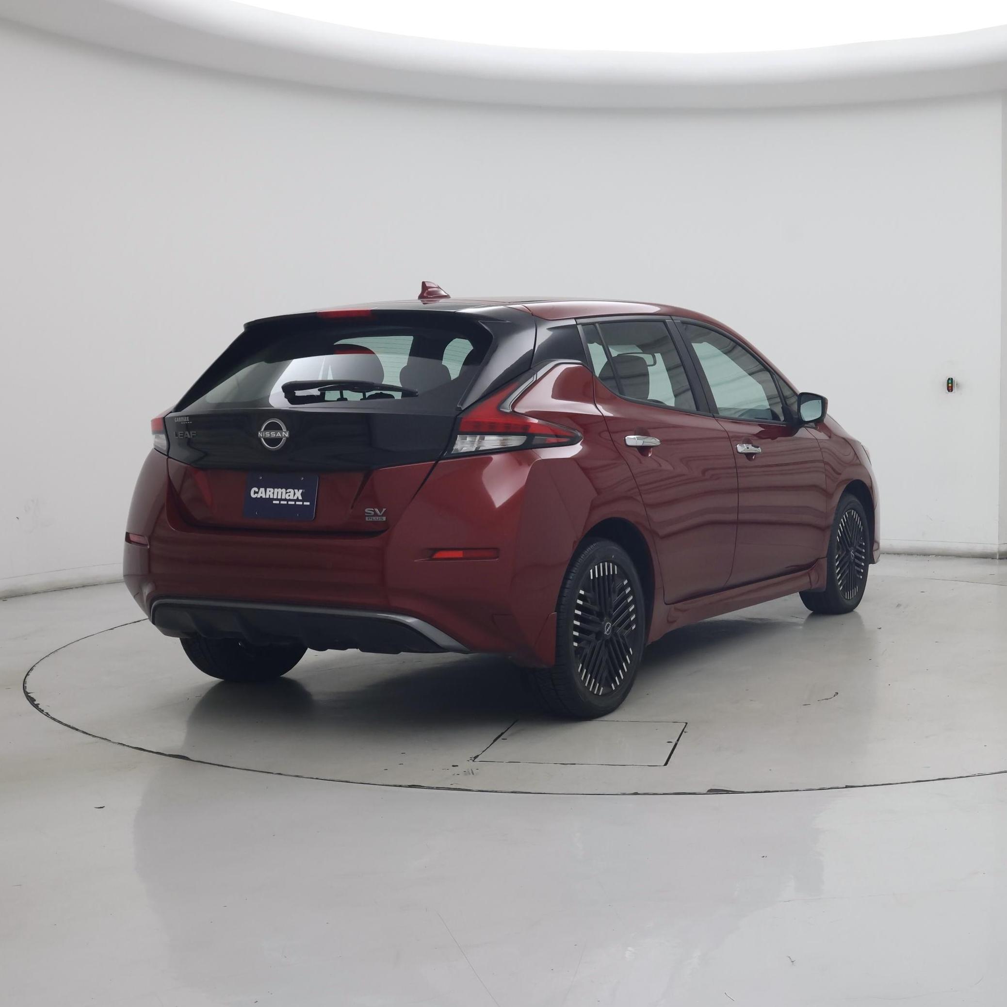 Thumbnail: 2023 Nissan Leaf - 8