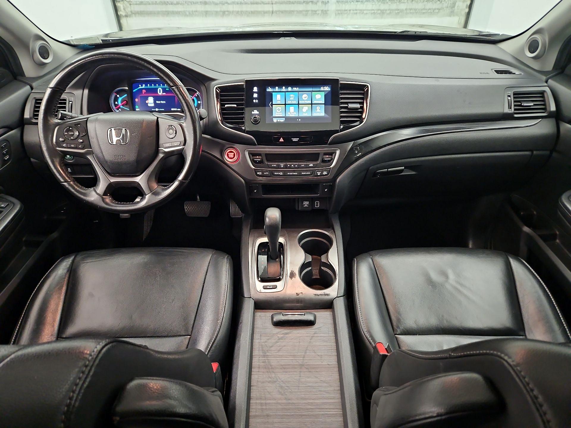 Thumbnail: 2019 Honda Pilot - 9