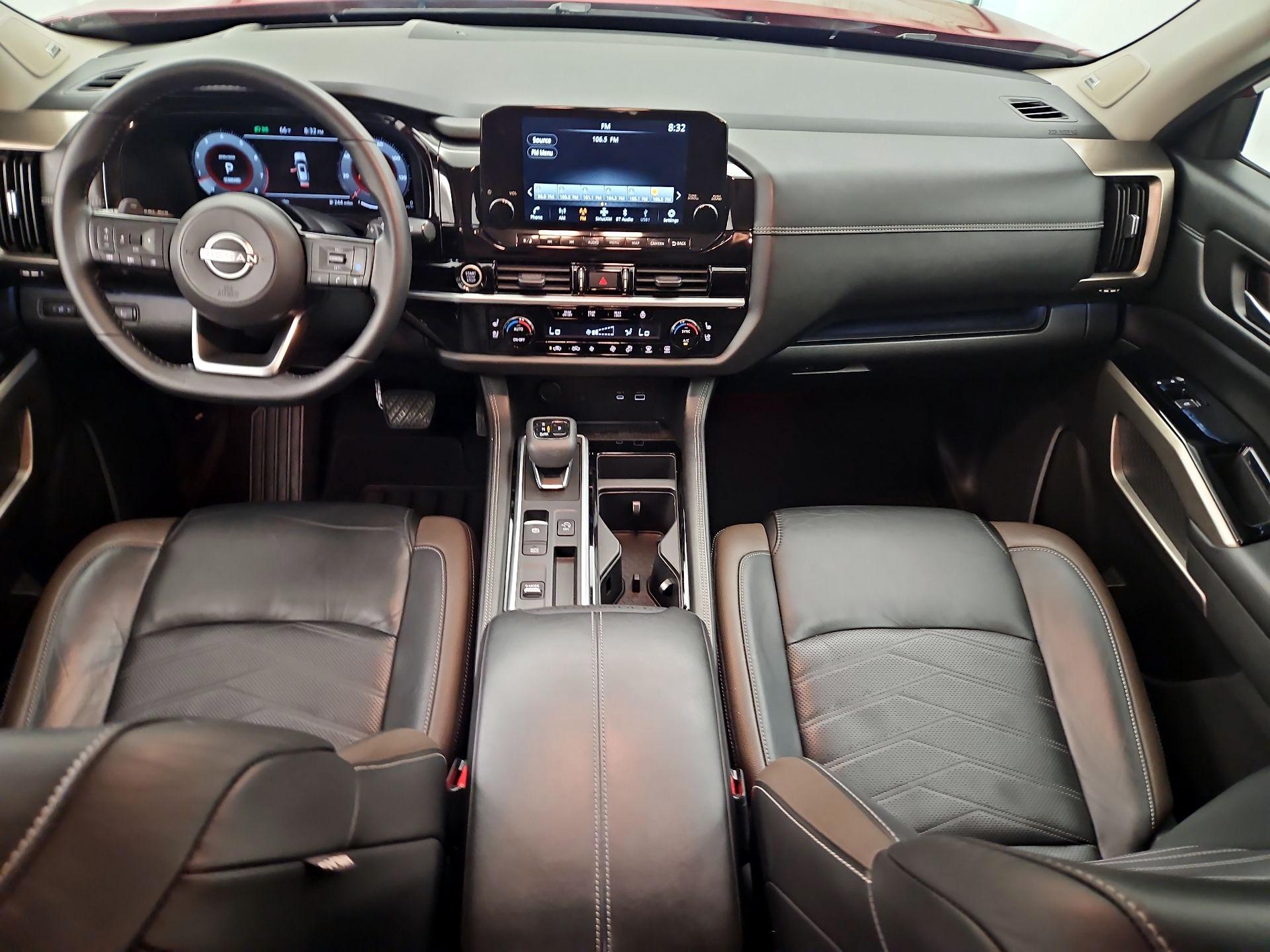 Thumbnail: 2023 Nissan Pathfinder - 9