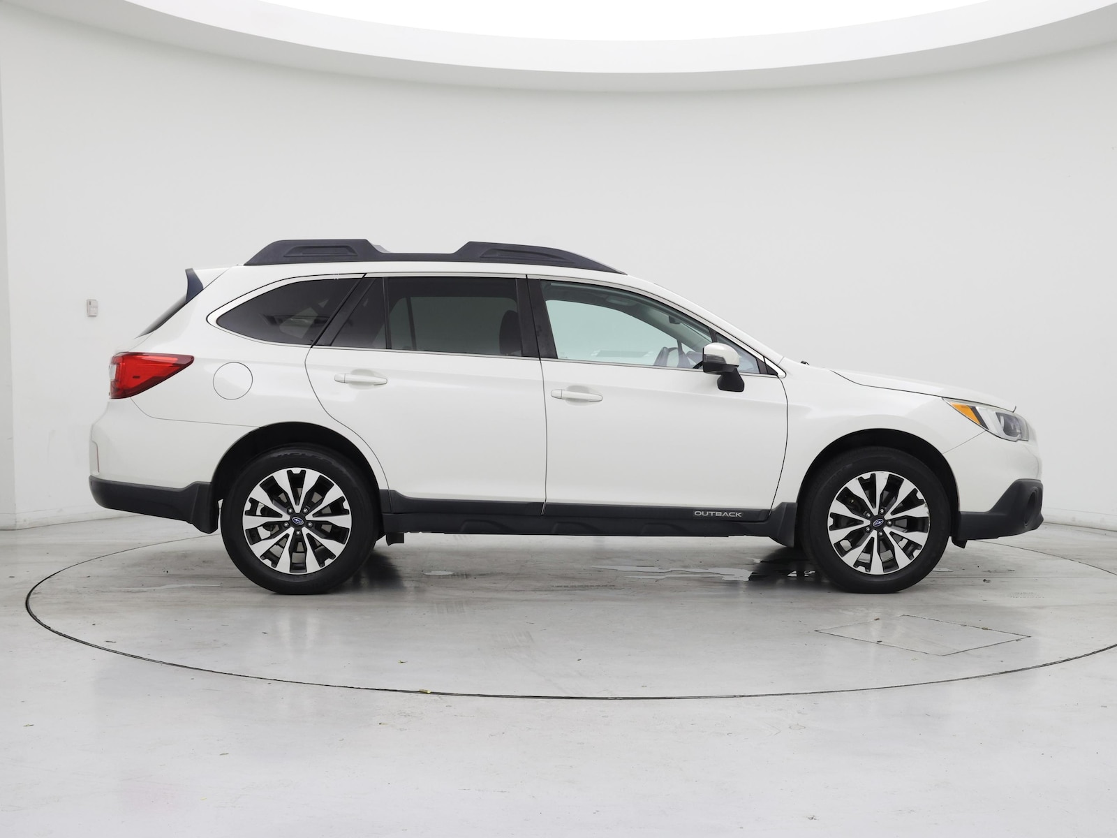 2017 Subaru Outback Limited - Photo 8