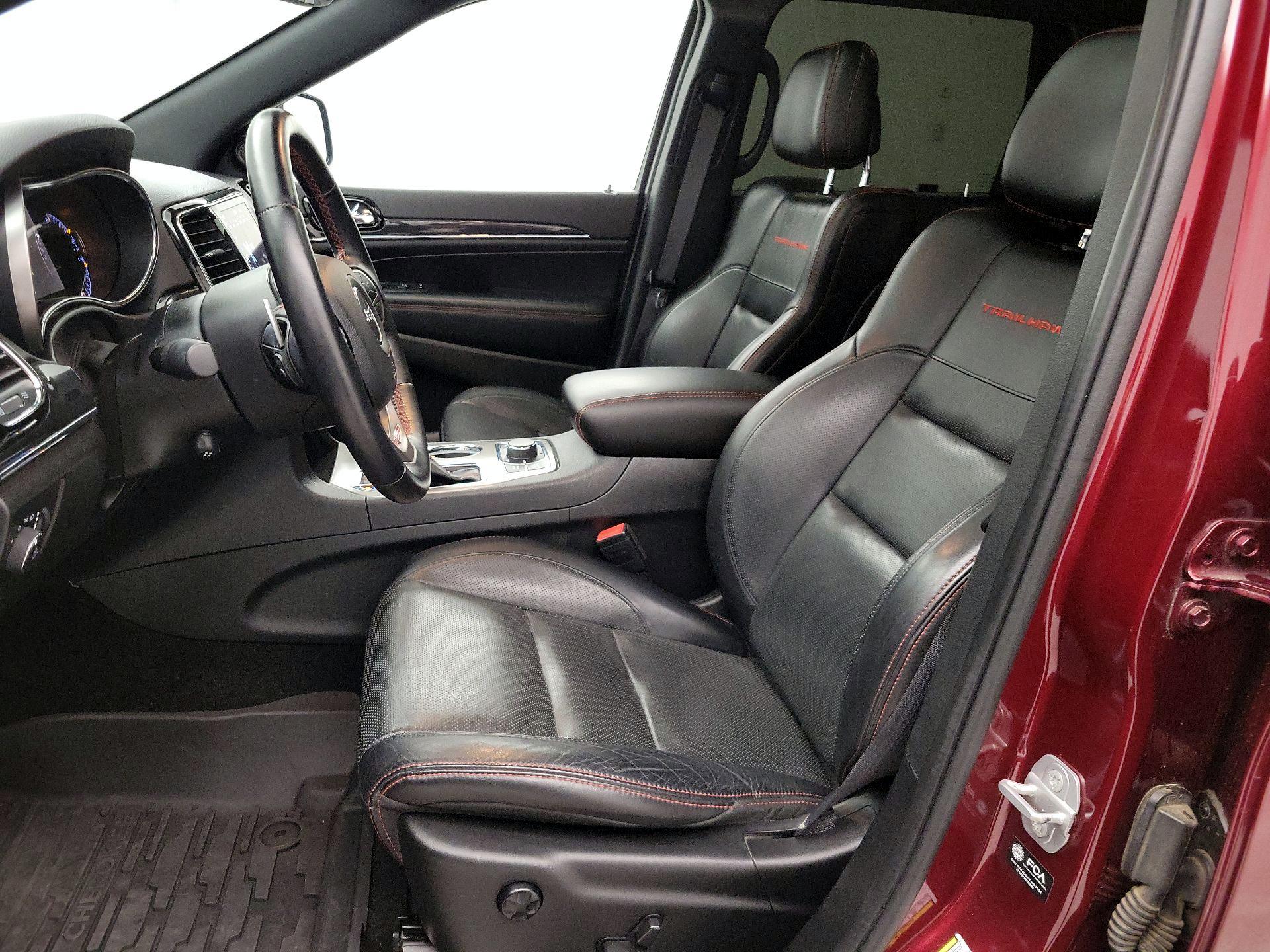 Thumbnail: 2021 Jeep Grand Cherokee - 11
