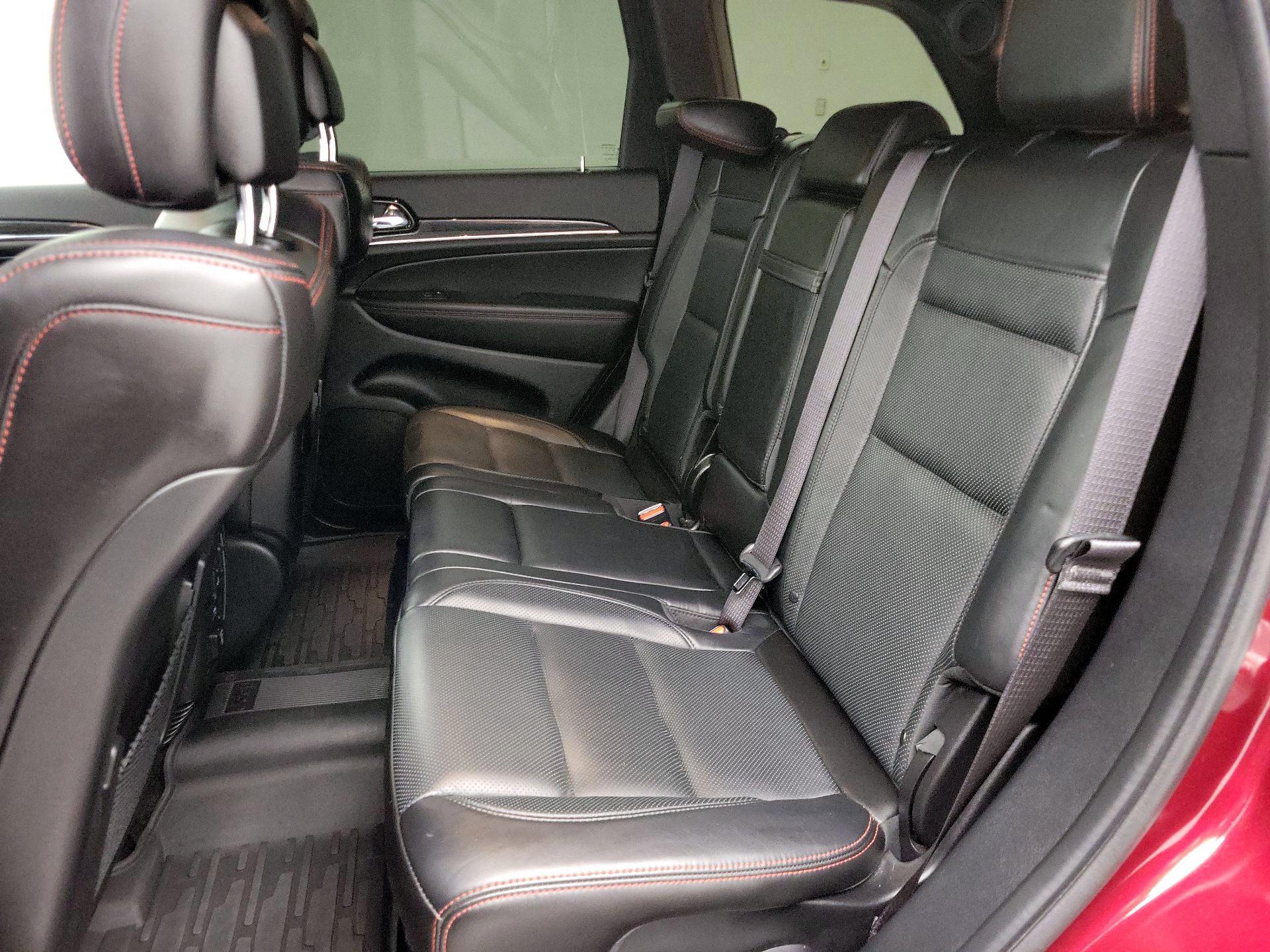 Thumbnail: 2021 Jeep Grand Cherokee - 20