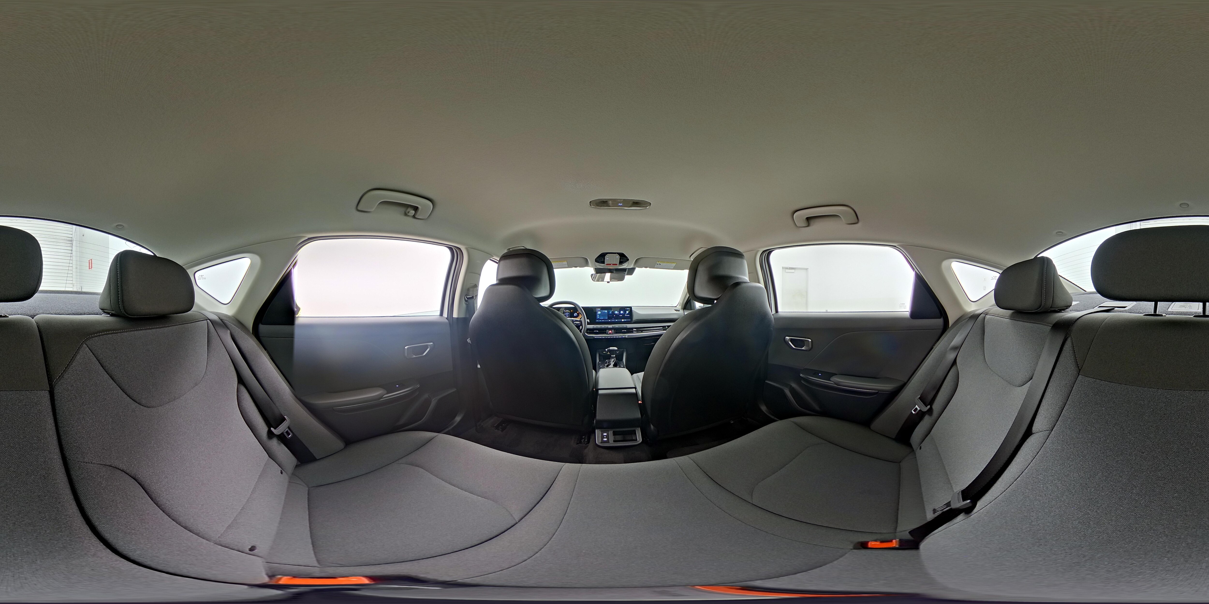 2025 Kia K4 LXS - Photo 25