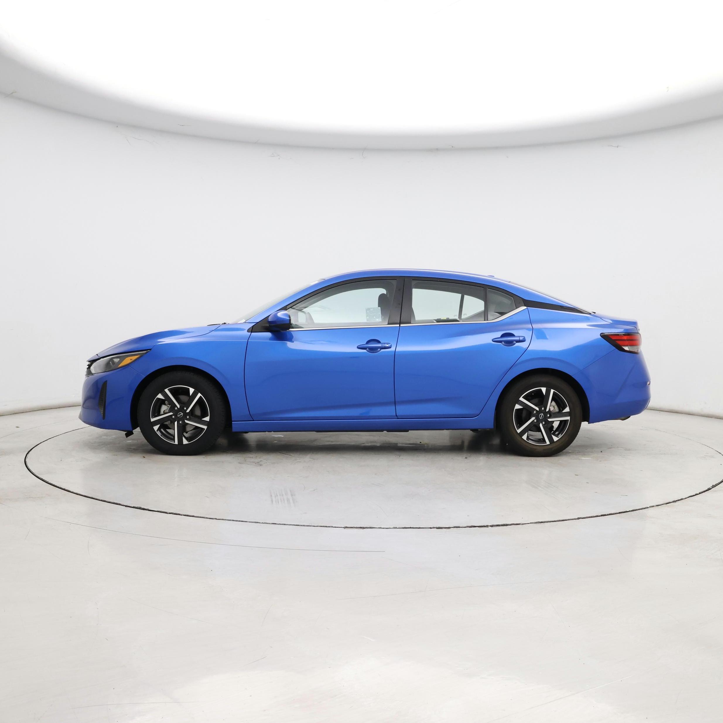 Thumbnail: 2025 Nissan Sentra - 3