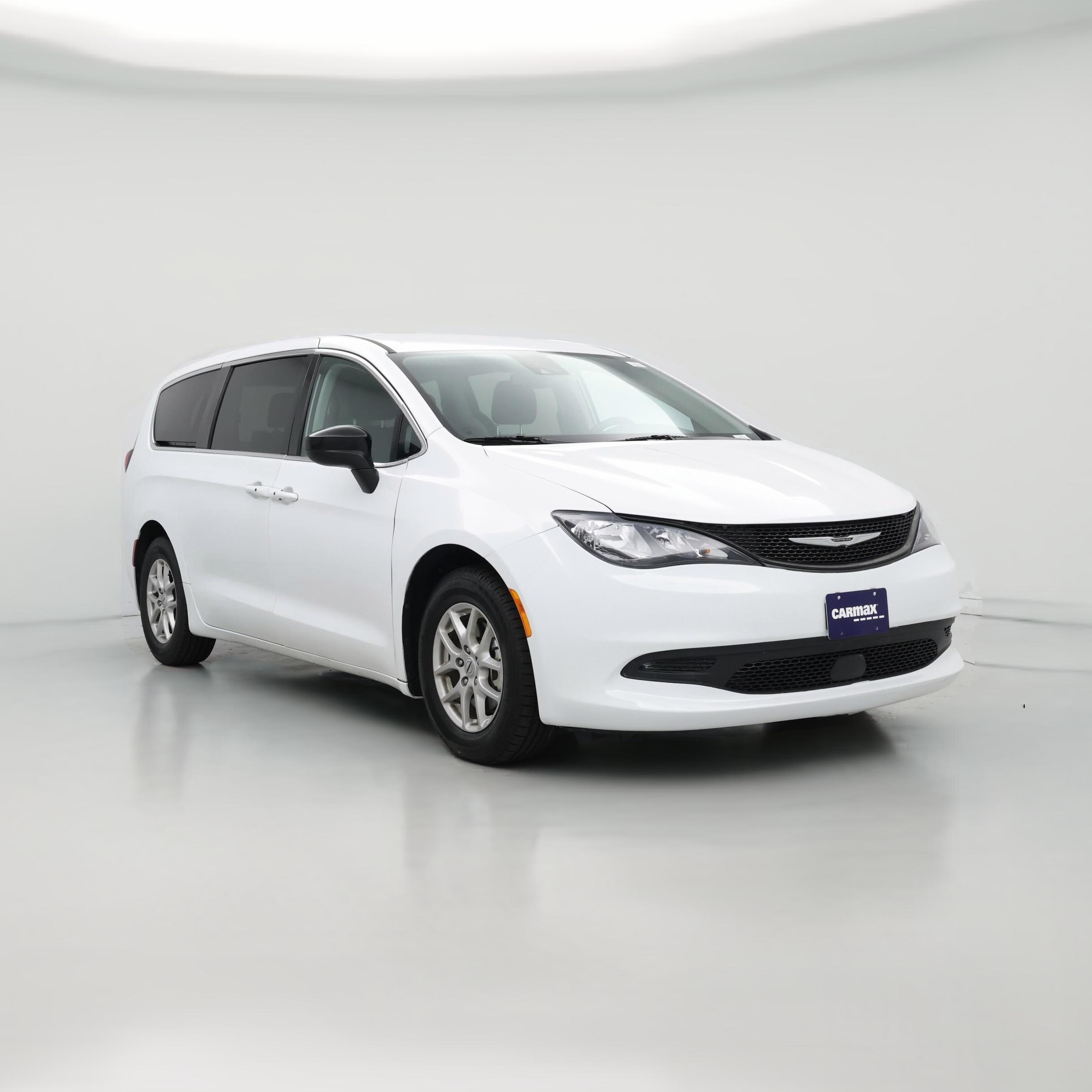 Thumbnail: 2024 Chrysler Voyager - 1