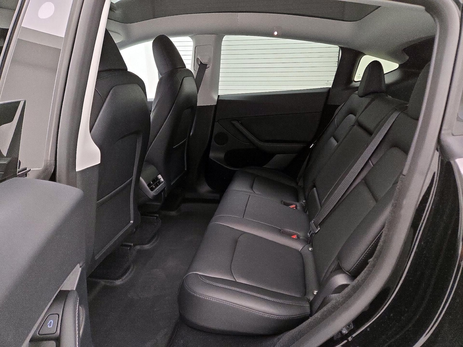 2023 Tesla Model Y Performance - Photo 19