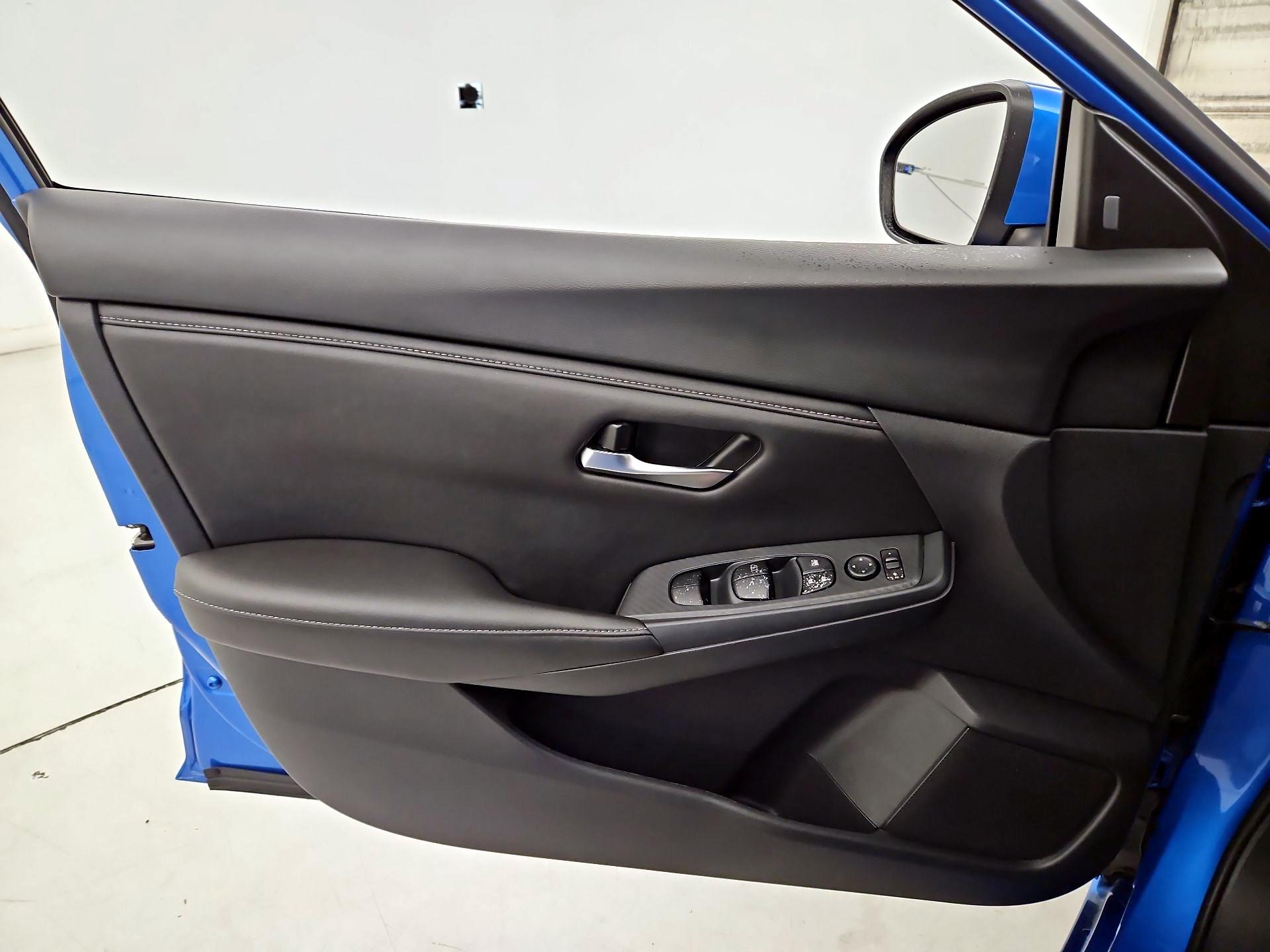 Thumbnail: 2025 Nissan Sentra - 12