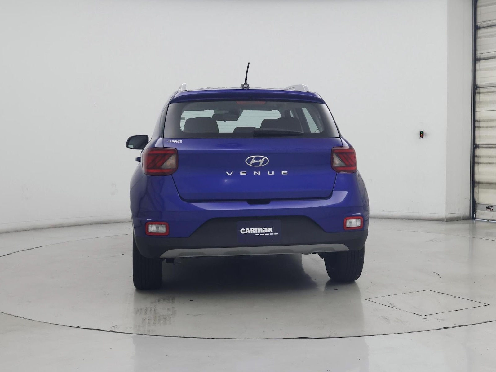 2025 Hyundai Venue SEL - Photo 7