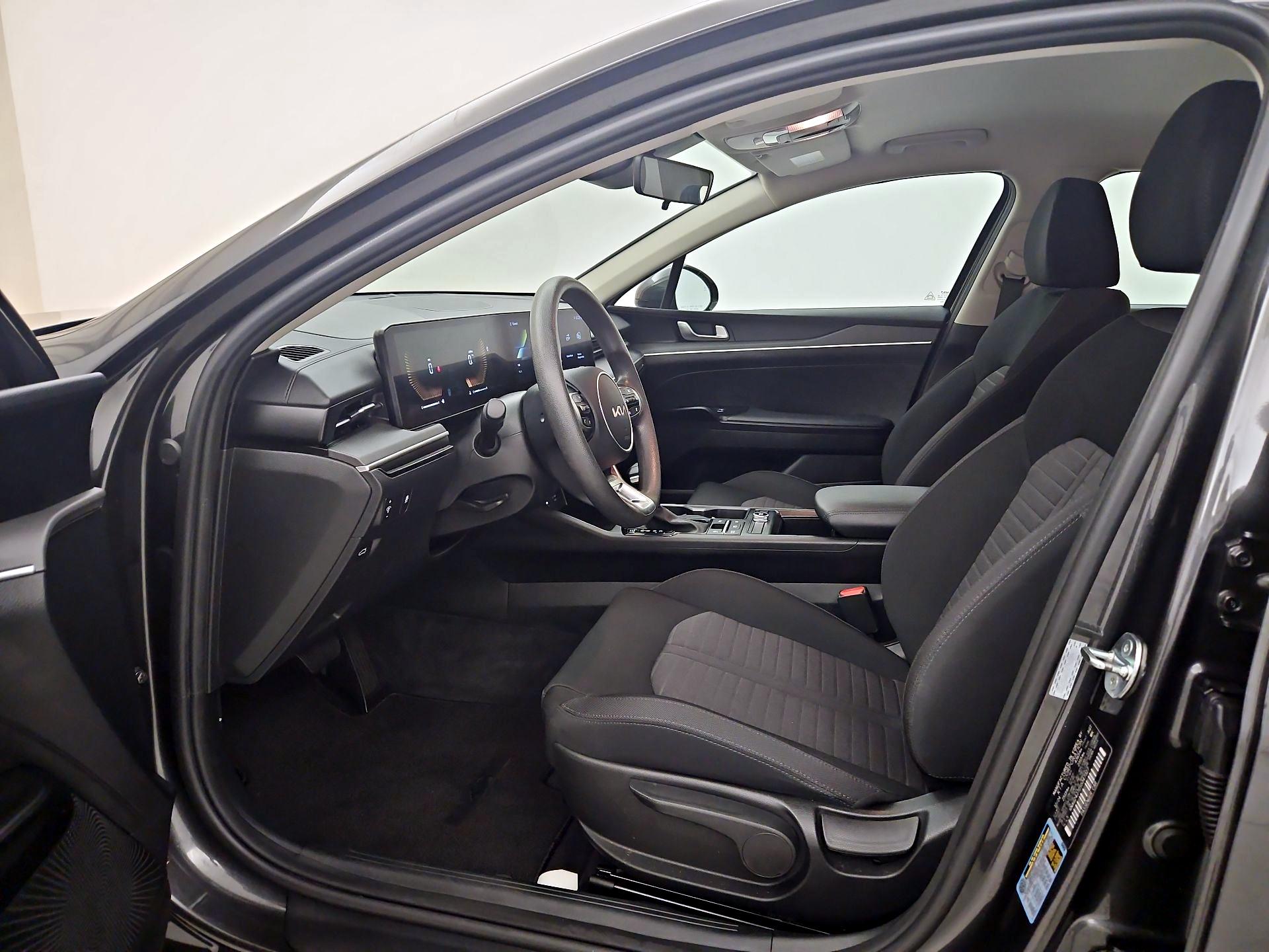 Thumbnail: 2025 Kia K5 - 11