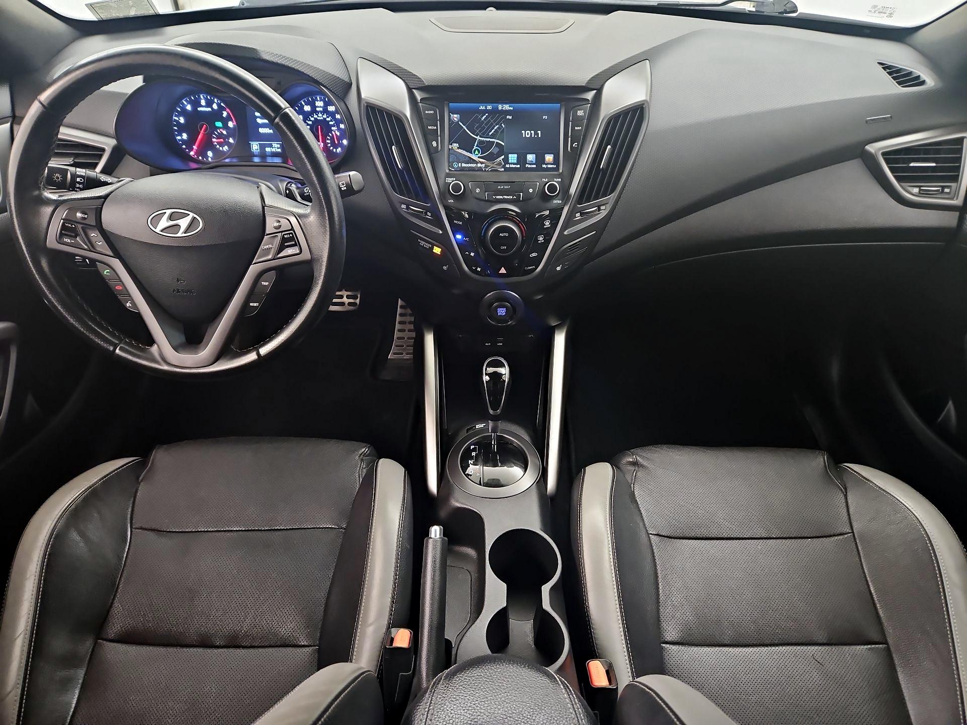Thumbnail: 2016 Hyundai Veloster - 9