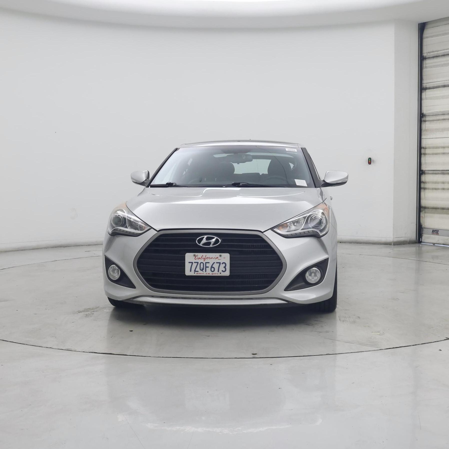 Thumbnail: 2016 Hyundai Veloster - 5