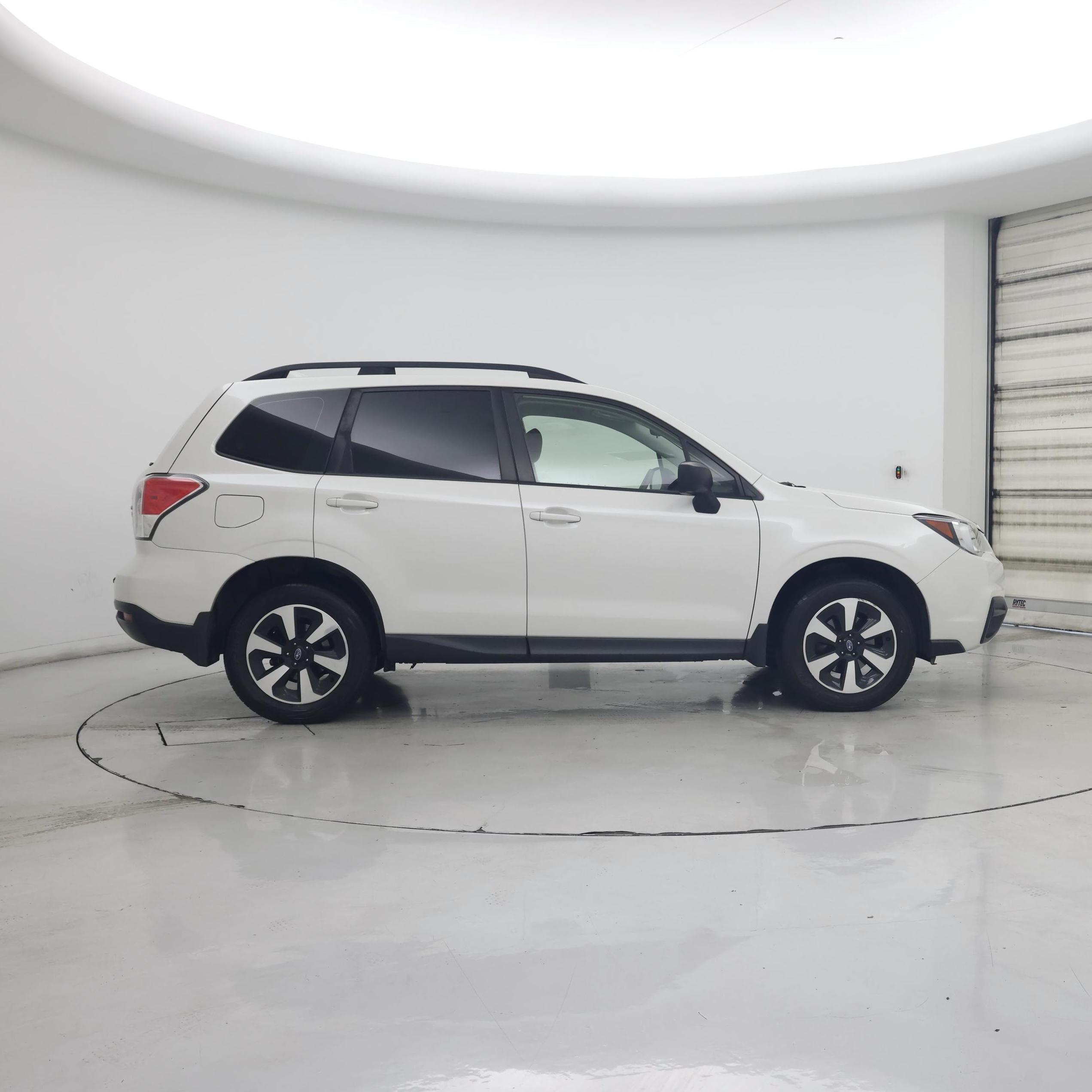 Thumbnail: 2017 Subaru Forester - 7