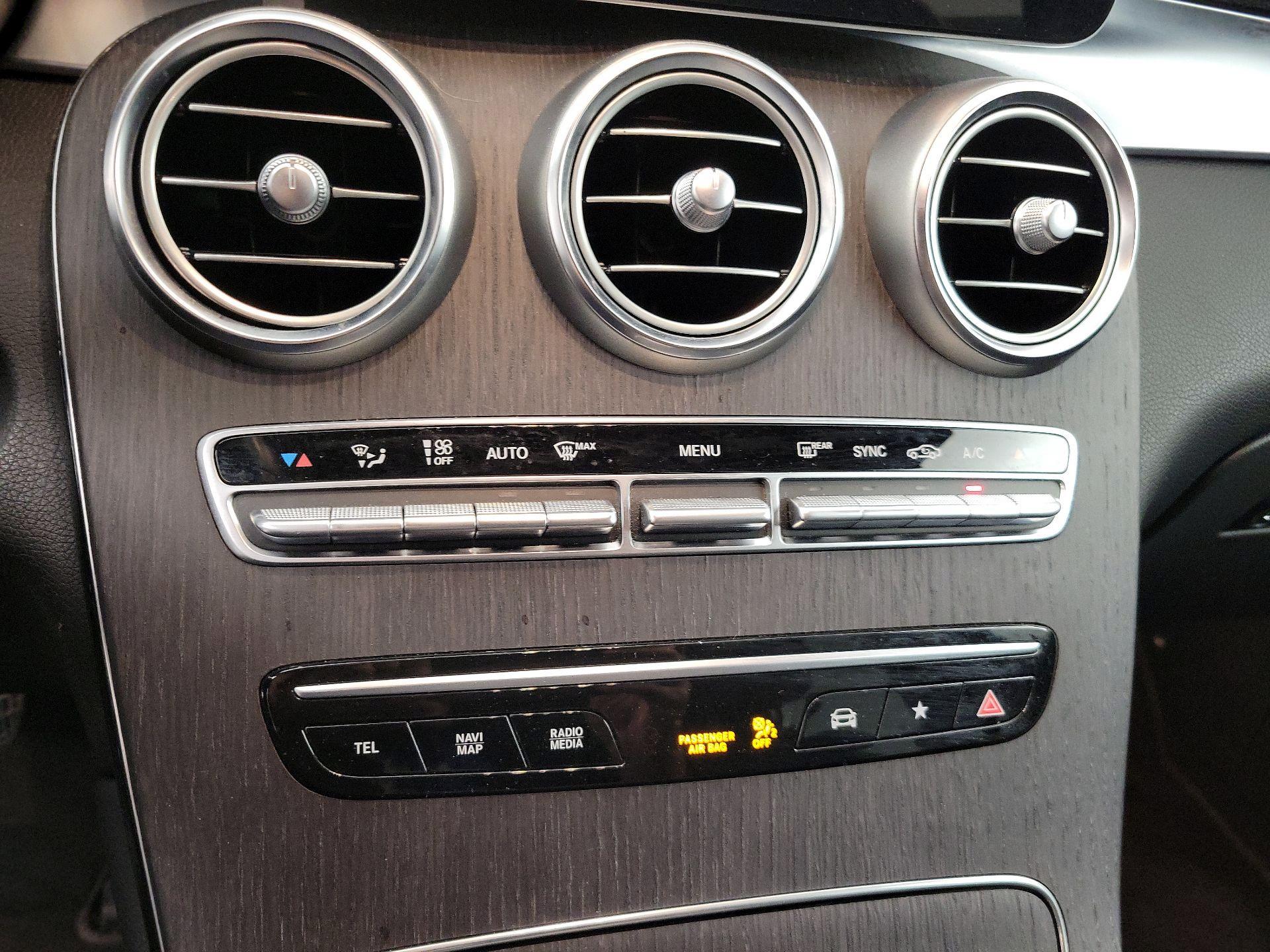 Thumbnail: 2020 Mercedes-Benz GLC - 16