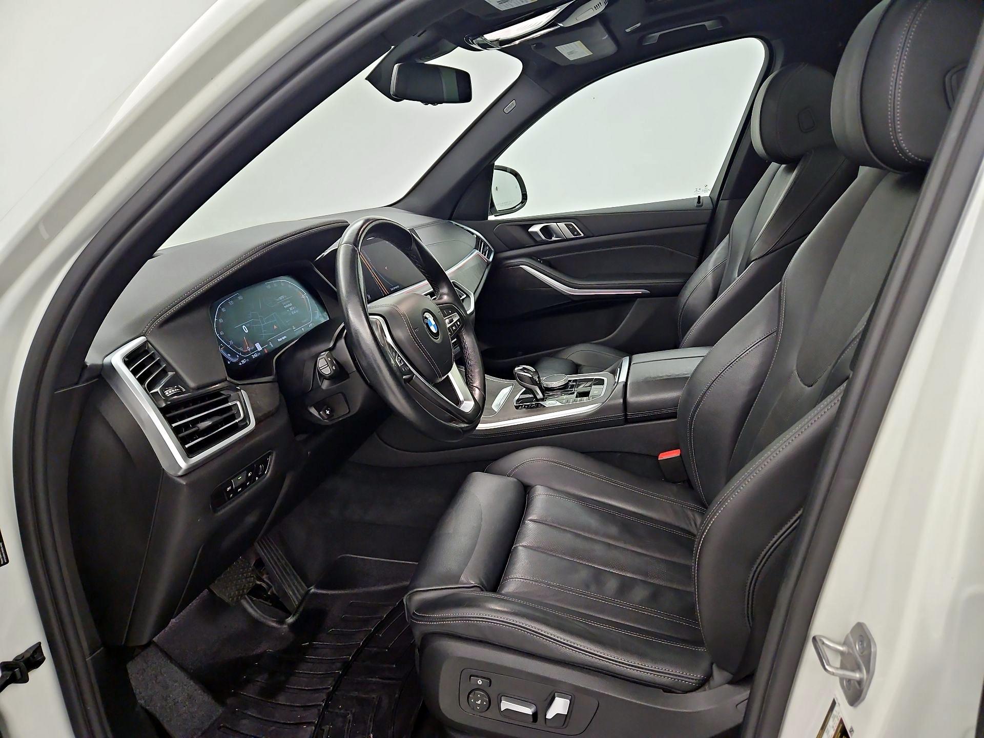 Thumbnail: 2022 BMW X5 - 11